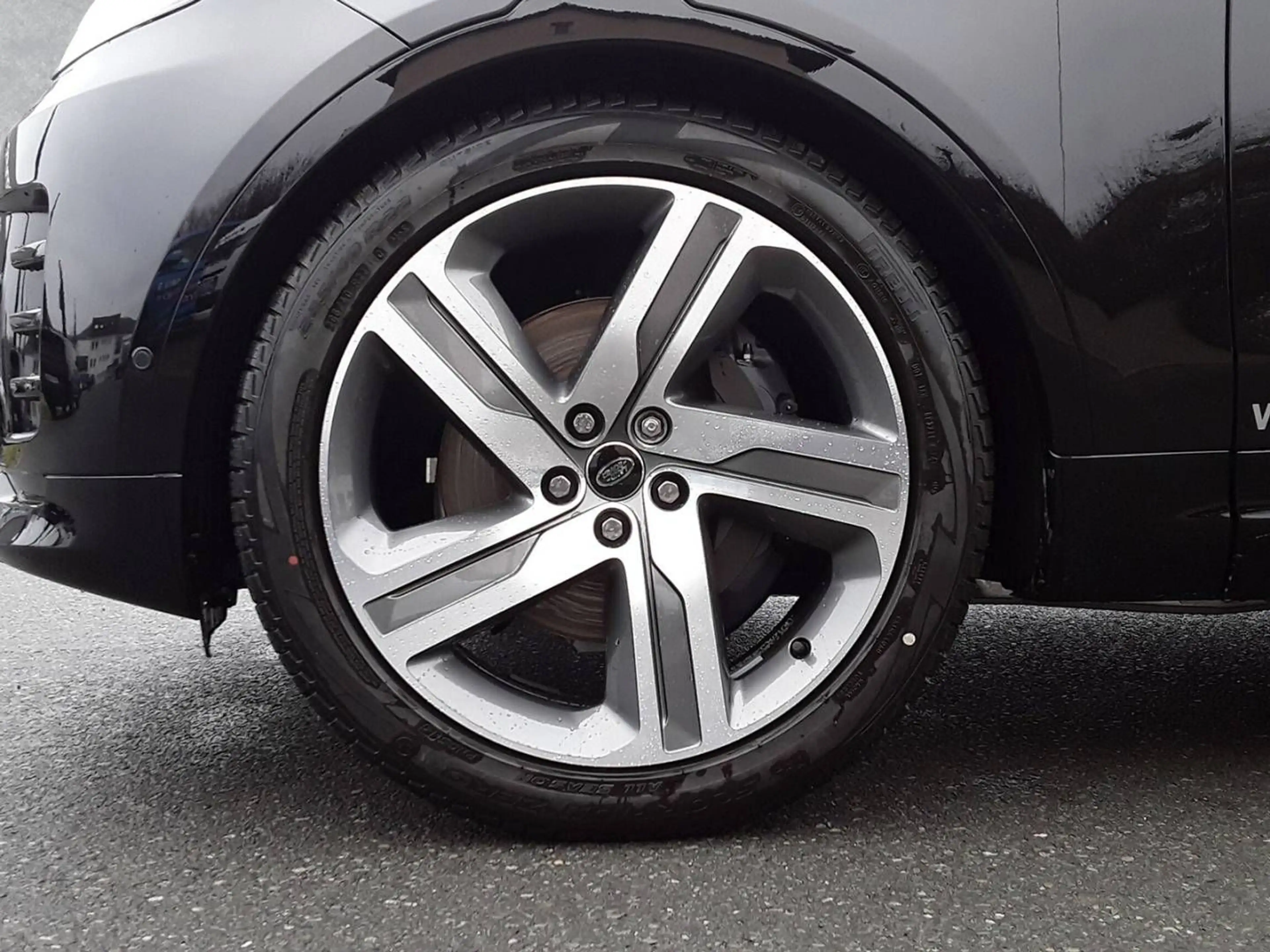 Land Rover Discovery D350 AWD Dynamic SE — photo 9