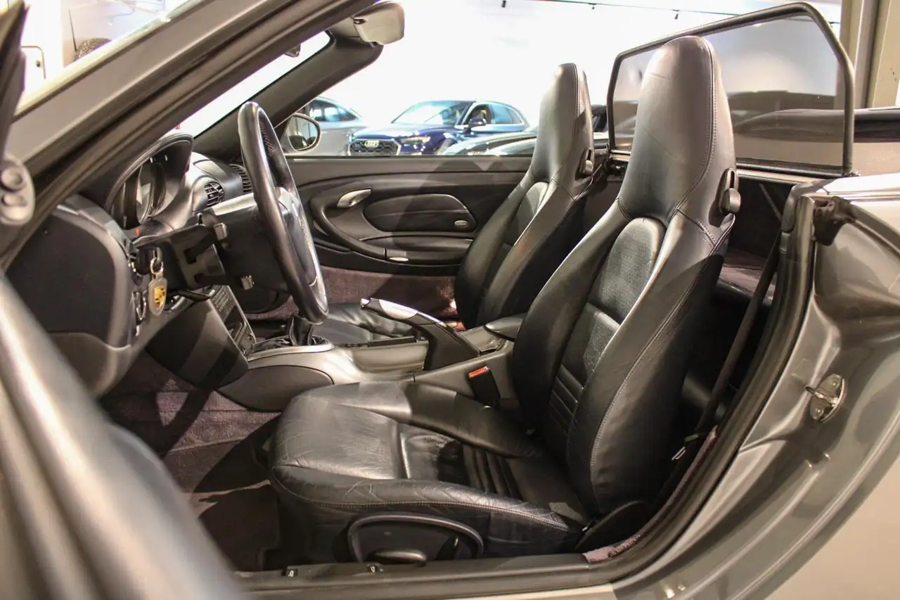 Porsche 996 Cabrio 3.4 Carrera, foto 12