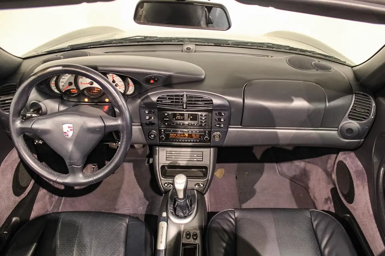 Porsche 996 Cabrio 3.4 Carrera, foto 11
