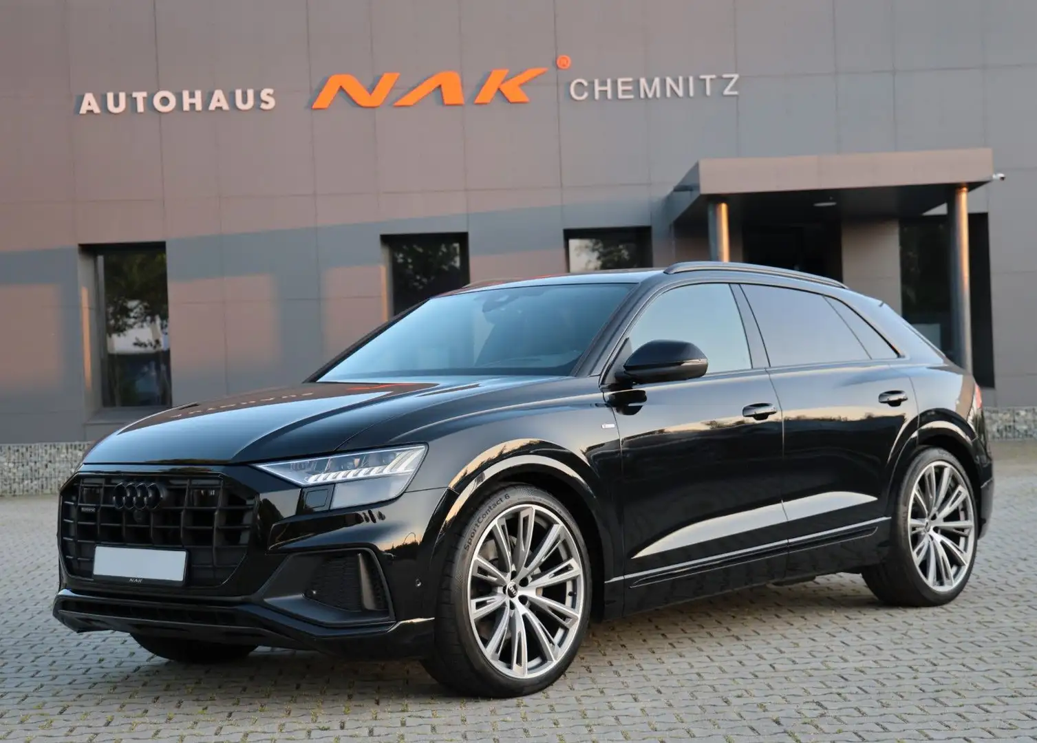 Audi Q8 50 TDI quat. S line S-Sitz SoftClose B&O 23'' Schwarz - 1