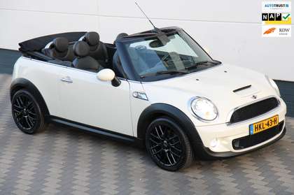 MINI Cooper S Cabrio 1.6 184PK Navi Leder Cruise !!