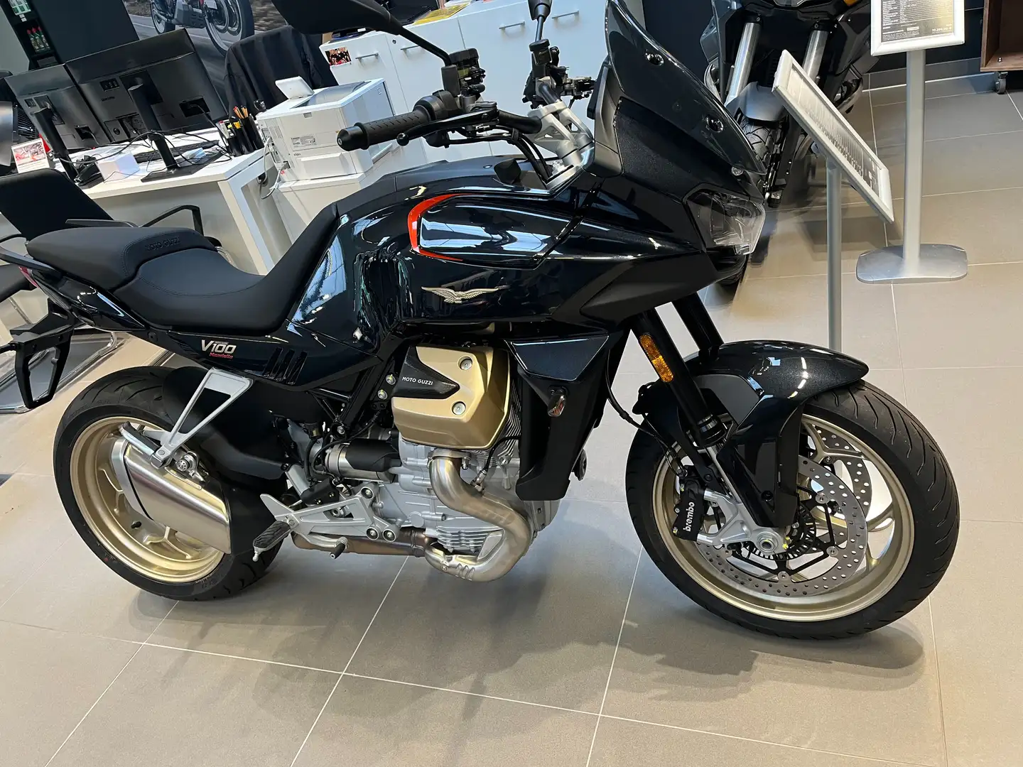 Moto Guzzi V 100 V100 Mandello !!!Aktion!!! *diverse Farben* Schwarz - 1