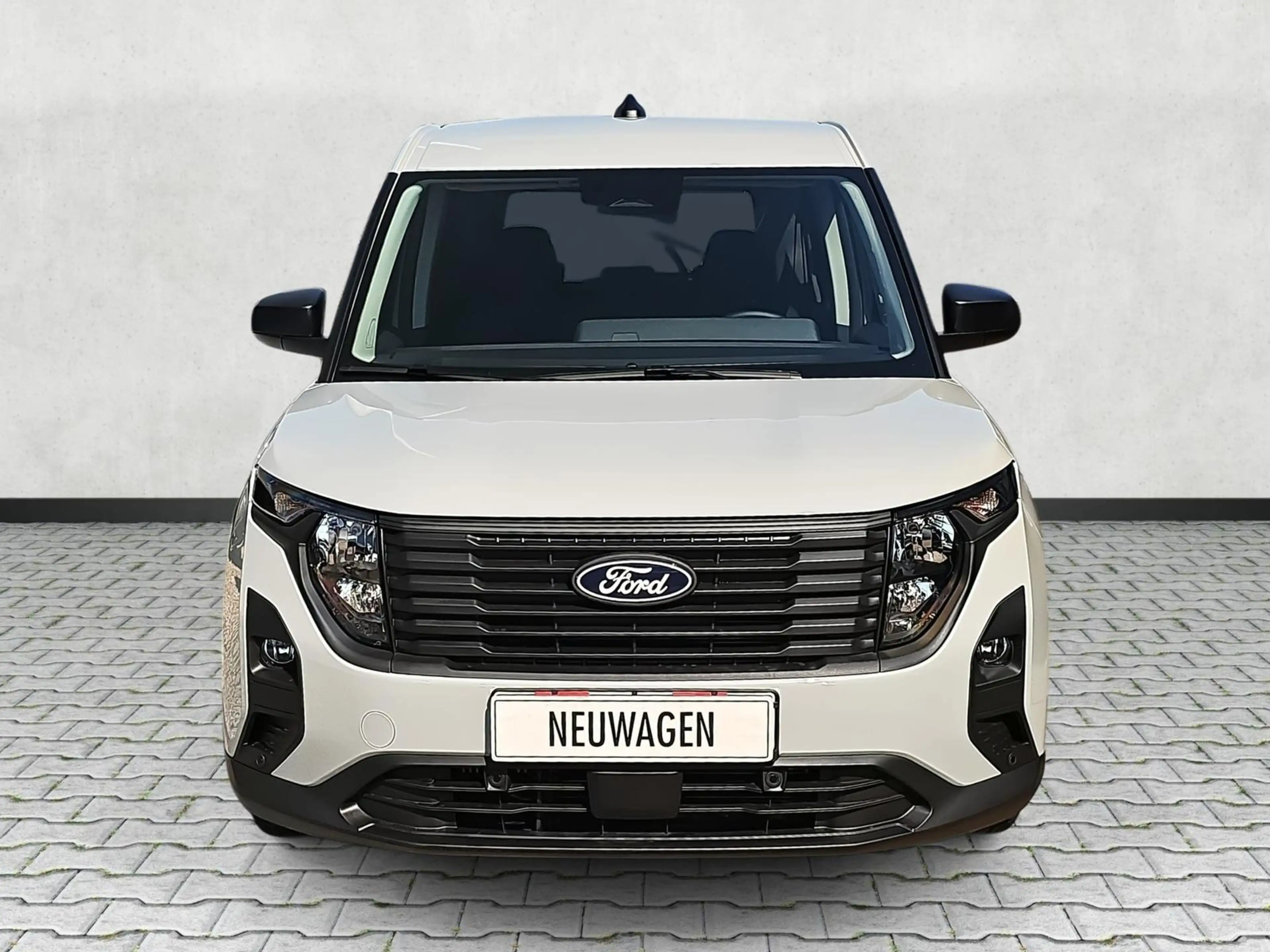 Ford Tourneo Courier 1.0 EB Auto Trend 5JG Kamera AHK — photo 3