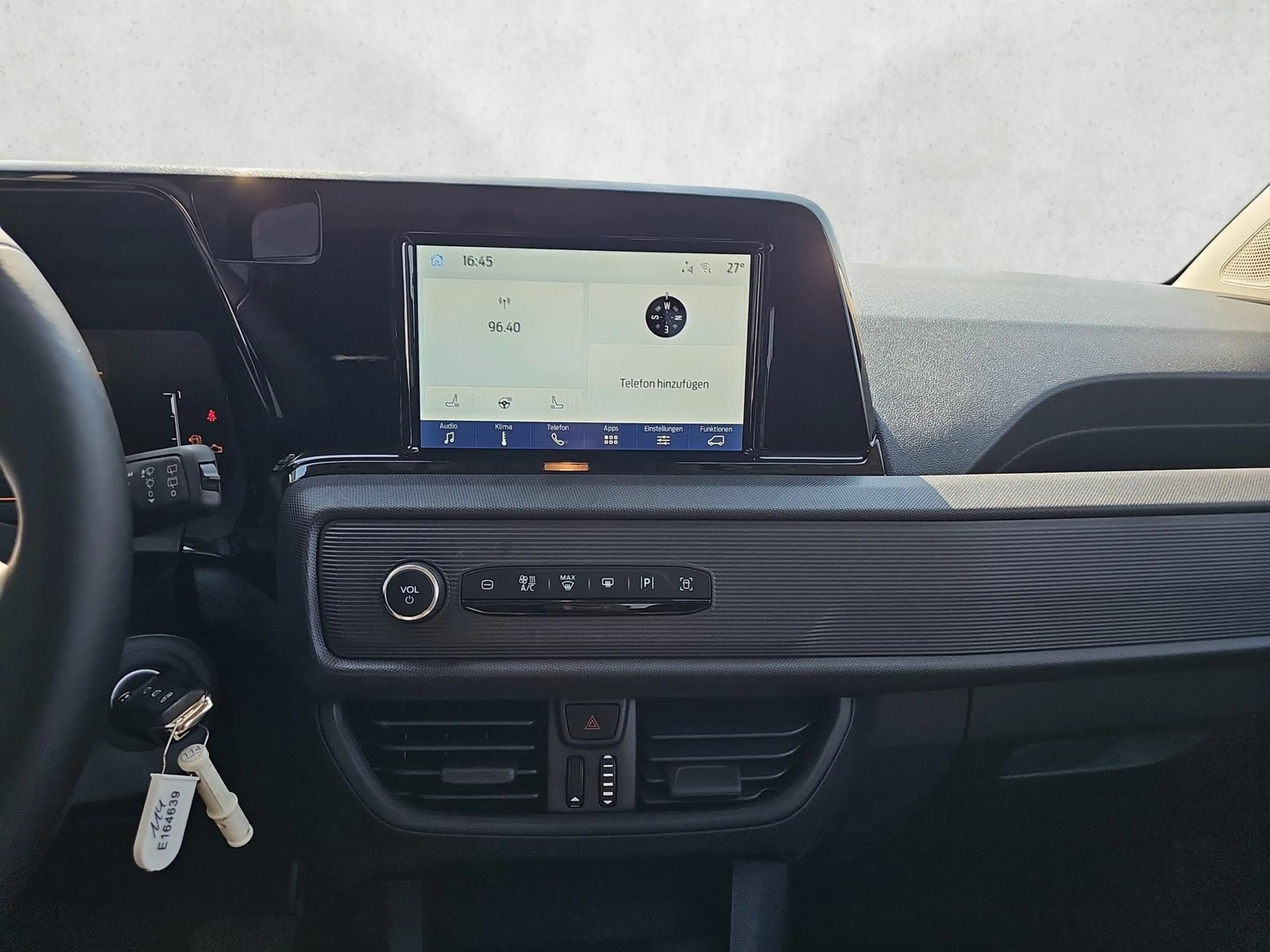 Ford Tourneo Courier 1.0 EB Auto Trend 5JG Kamera AHK — photo 13
