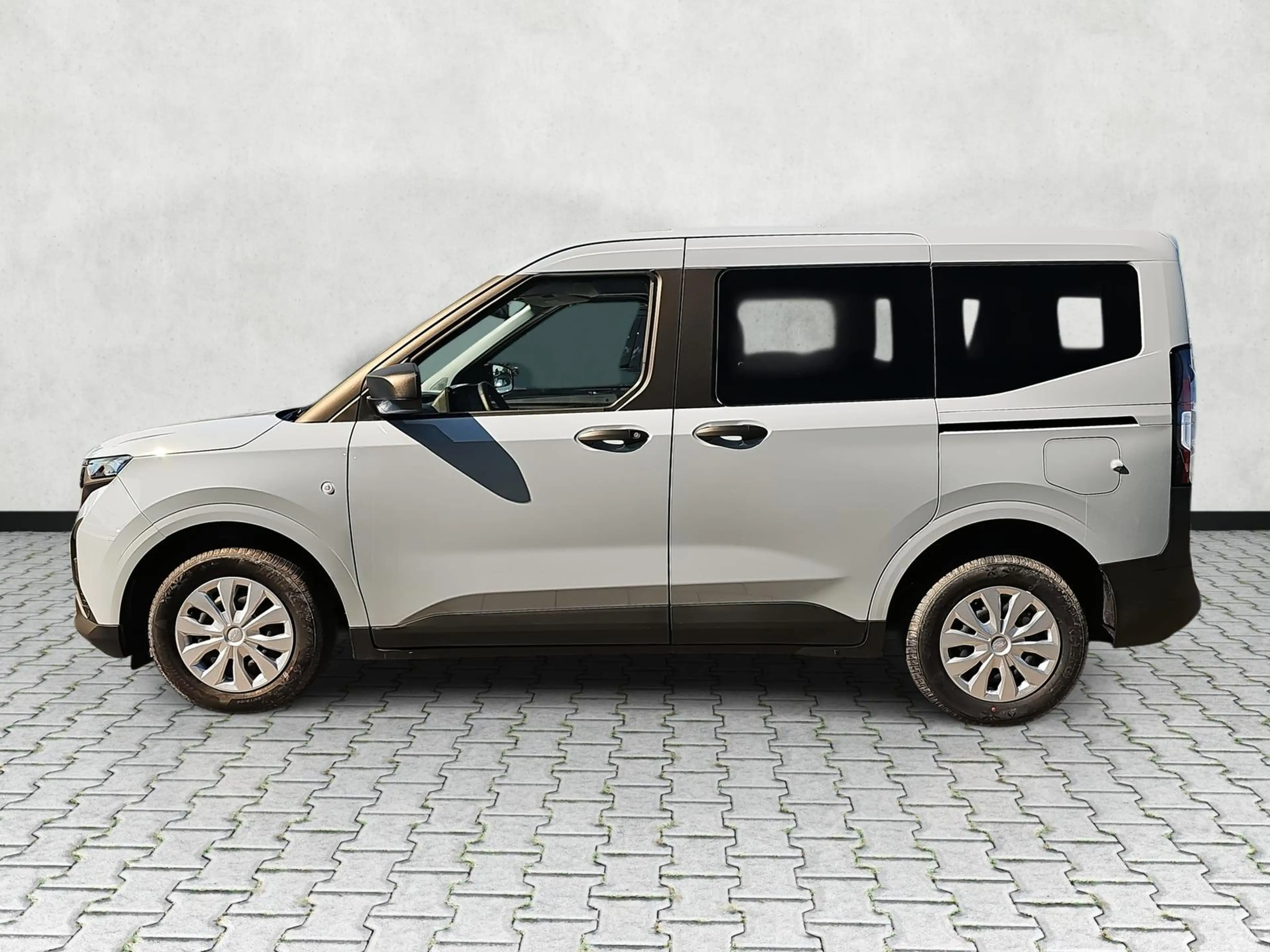 Ford Tourneo Courier 1.0 EB Auto Trend 5JG Kamera AHK — photo 5