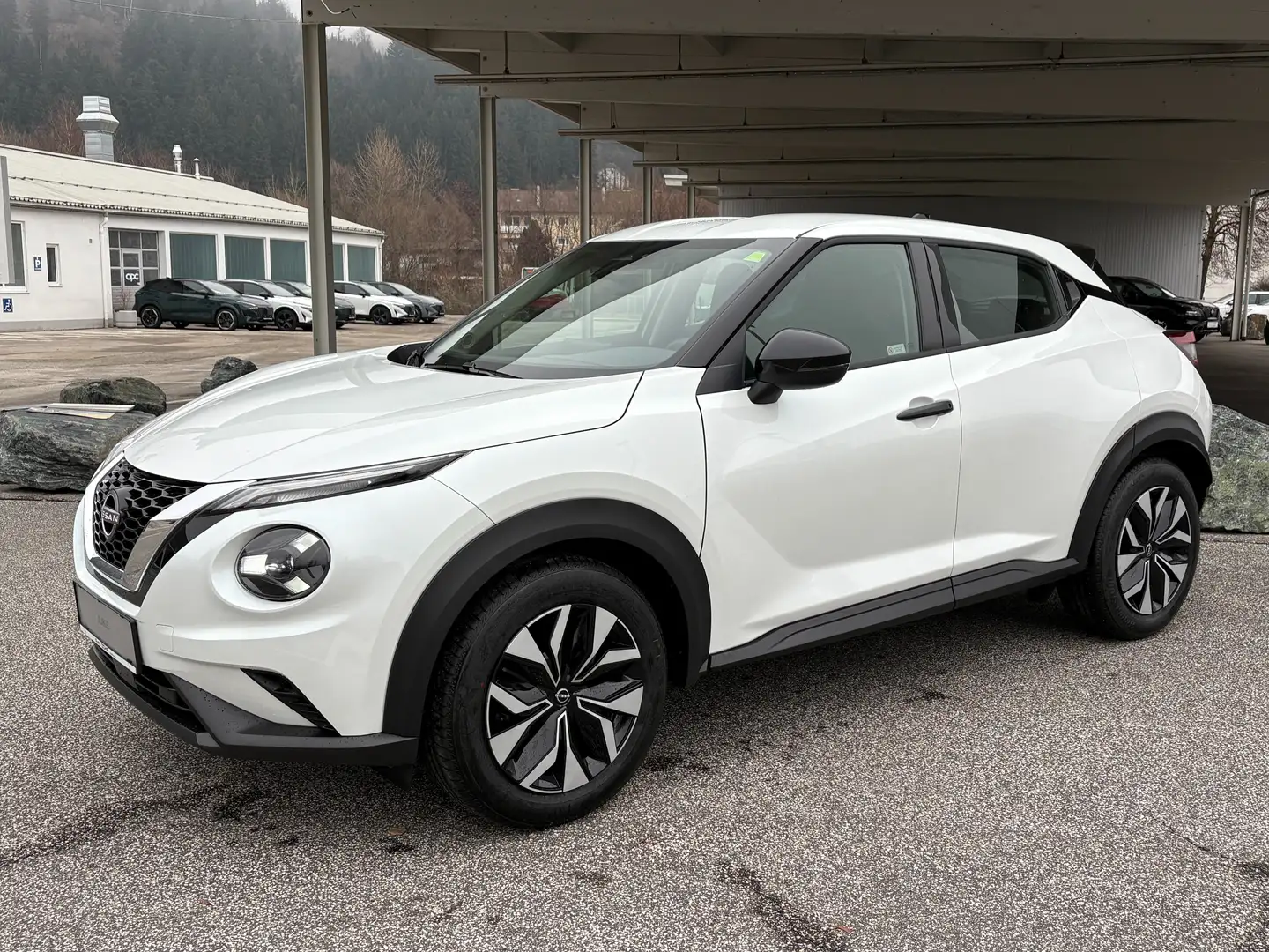 Nissan Juke Juke 1,0 DIG-T Acenta+ DCT *Winterpaket** Weiß - 2