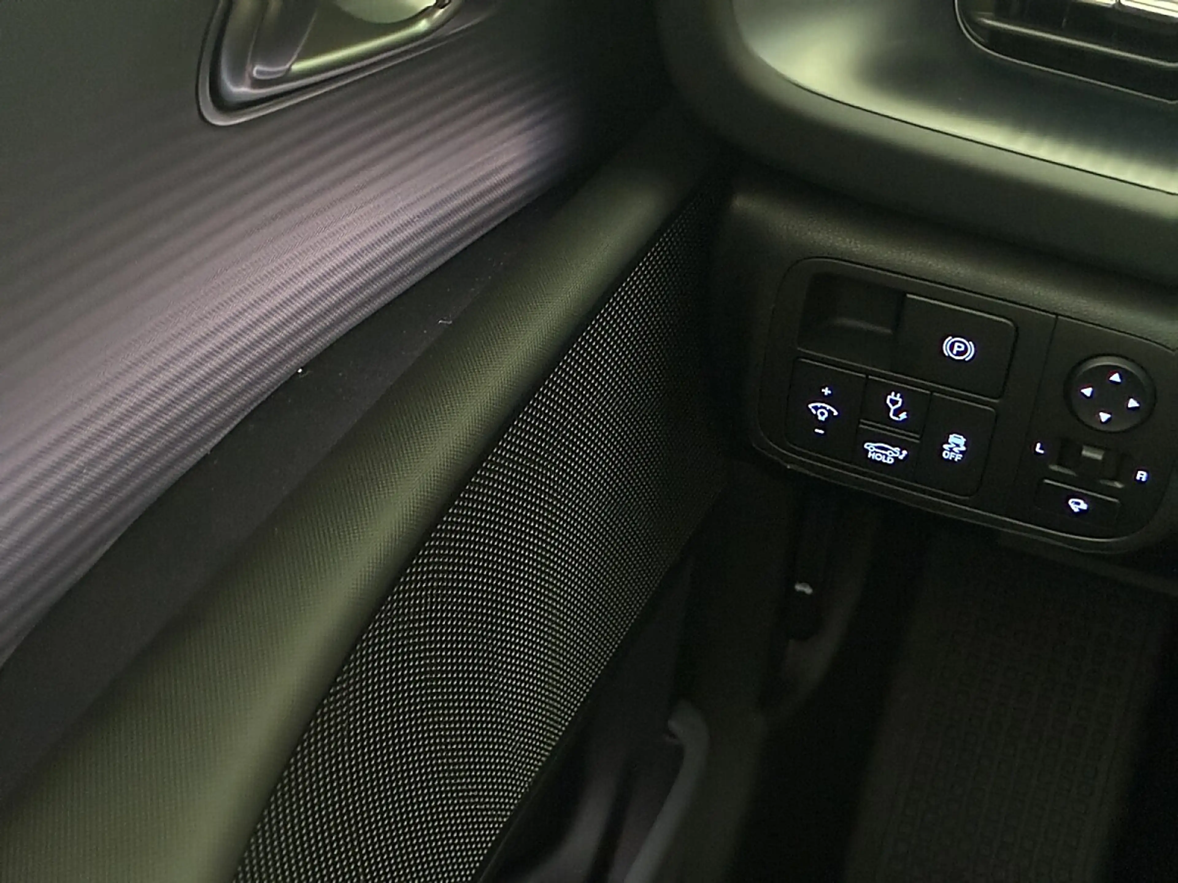 Hyundai IONIQ 6 Ioniq 6 Elektro 84kWh Comfort Line*Superbonus*V2L* — photo 15