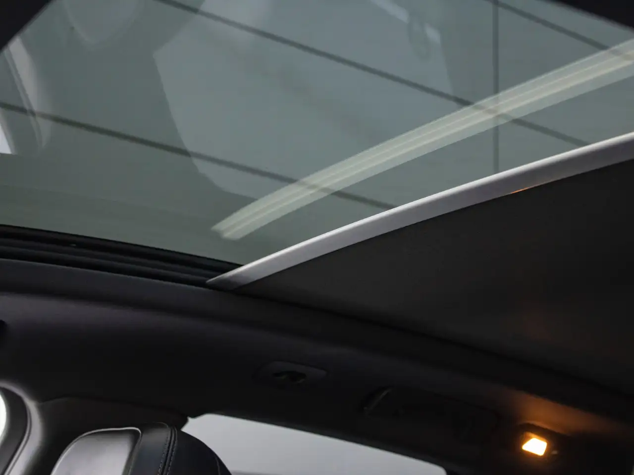 Porsche Macan снимка Porsche Macan