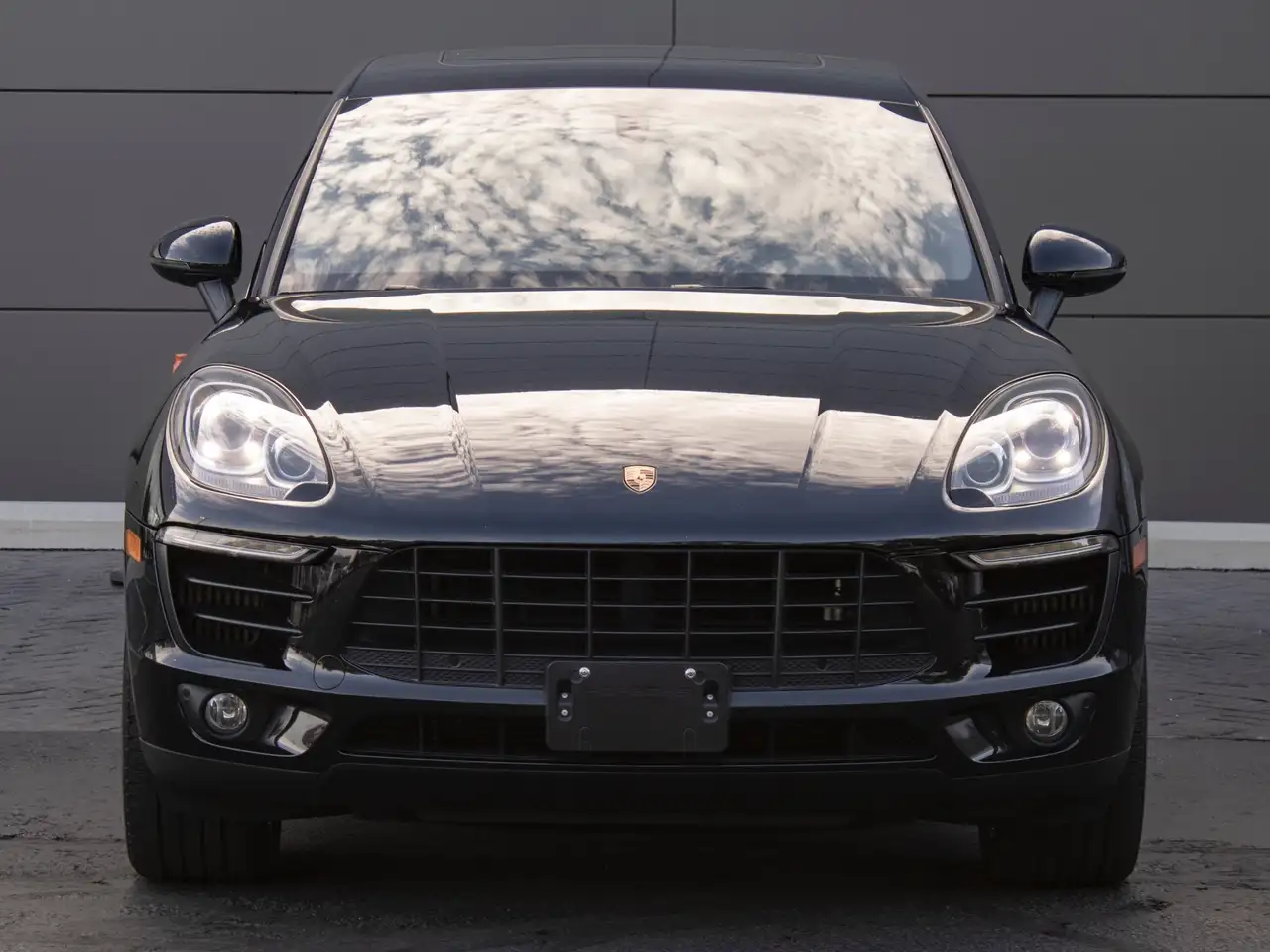 Porsche Macan снимка Porsche Macan