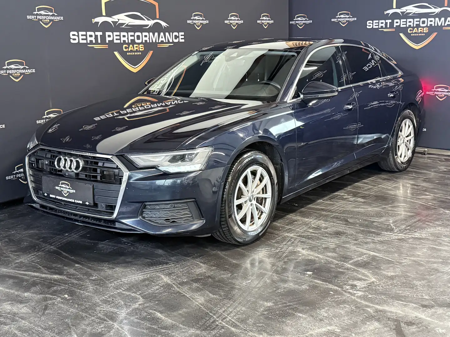 Audi A6 40 TDI basis Blau - 1
