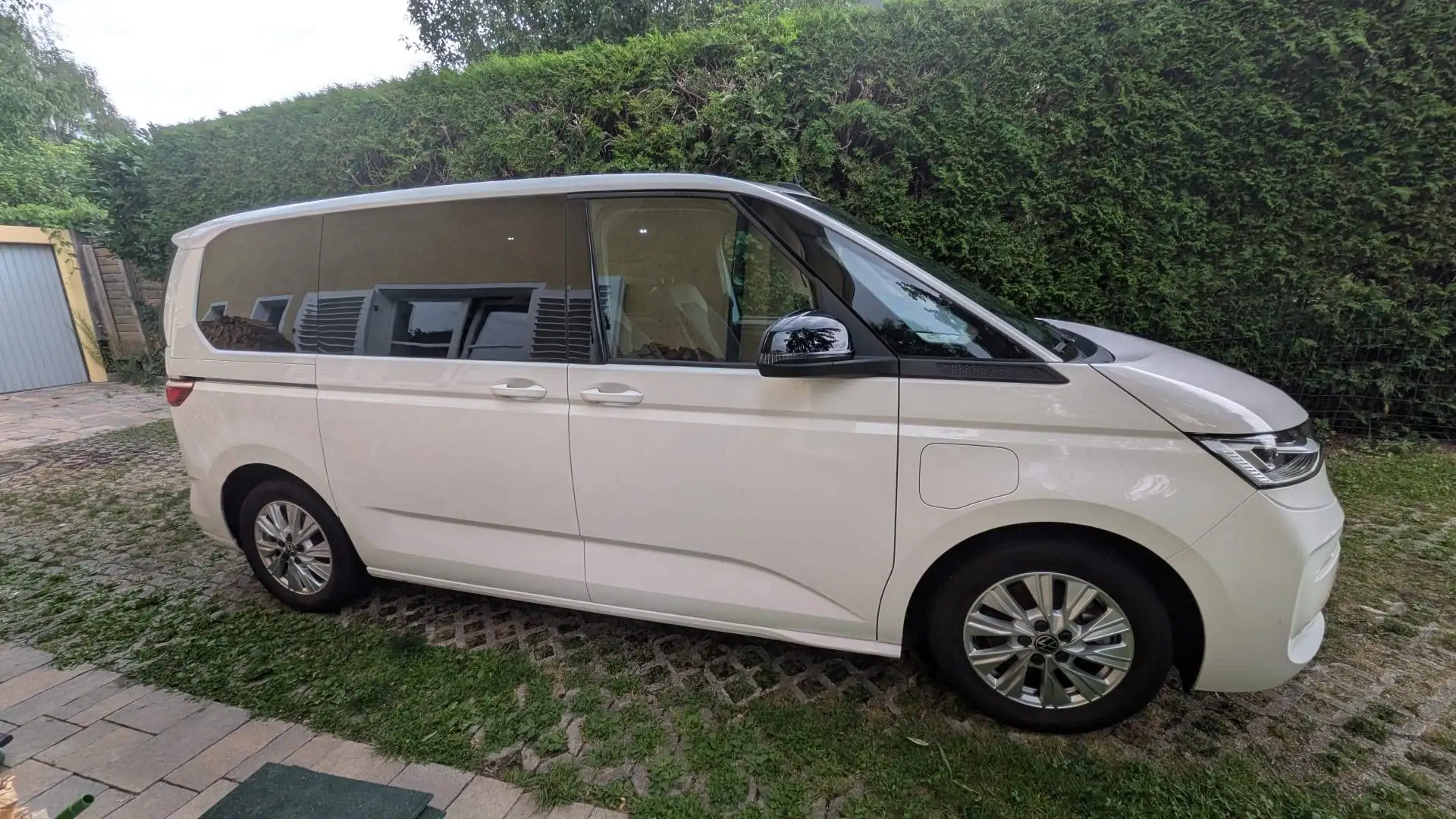Volkswagen T6 Multivan VW Multivan VW Multivan eHybrid DSG Weiß - 1