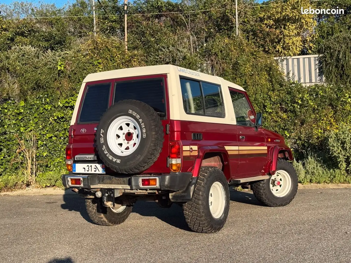 Toyota Land Cruiser 3.0L KZJ LJ73 VX – 1989 5 PLACES CLIM ATTELAGE SIÈGES VELOURS SUSPENDUS VITRES ÉLECTRIQUES MOYEUX RENFORCÉS TREUIL ÉLECTR Gold - 2