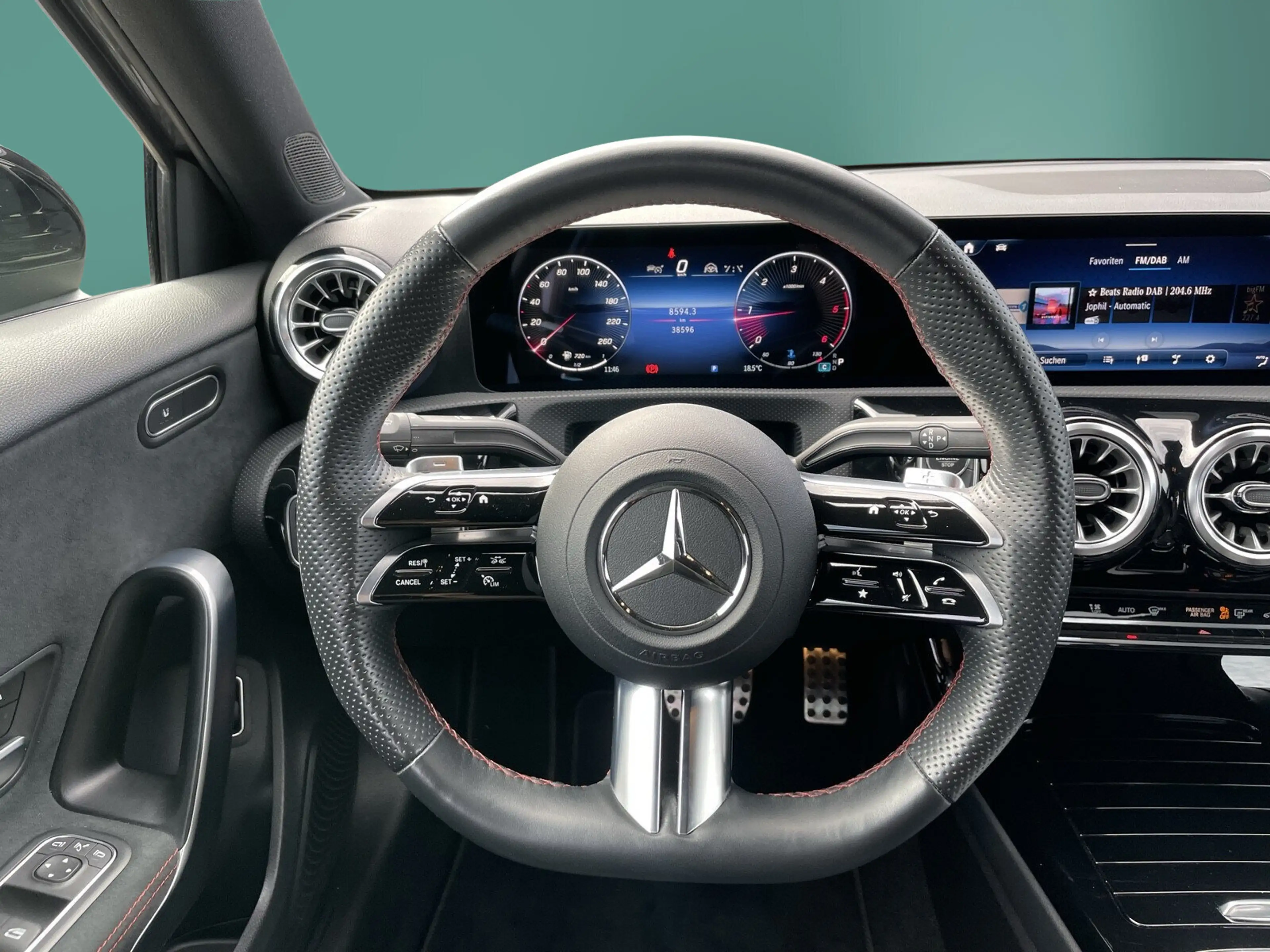 Mercedes-Benz A 200 A 200 d Limo AMG*NIGHT*KAMERA*KEYL*DISTR*LED*SHZ — photo 11