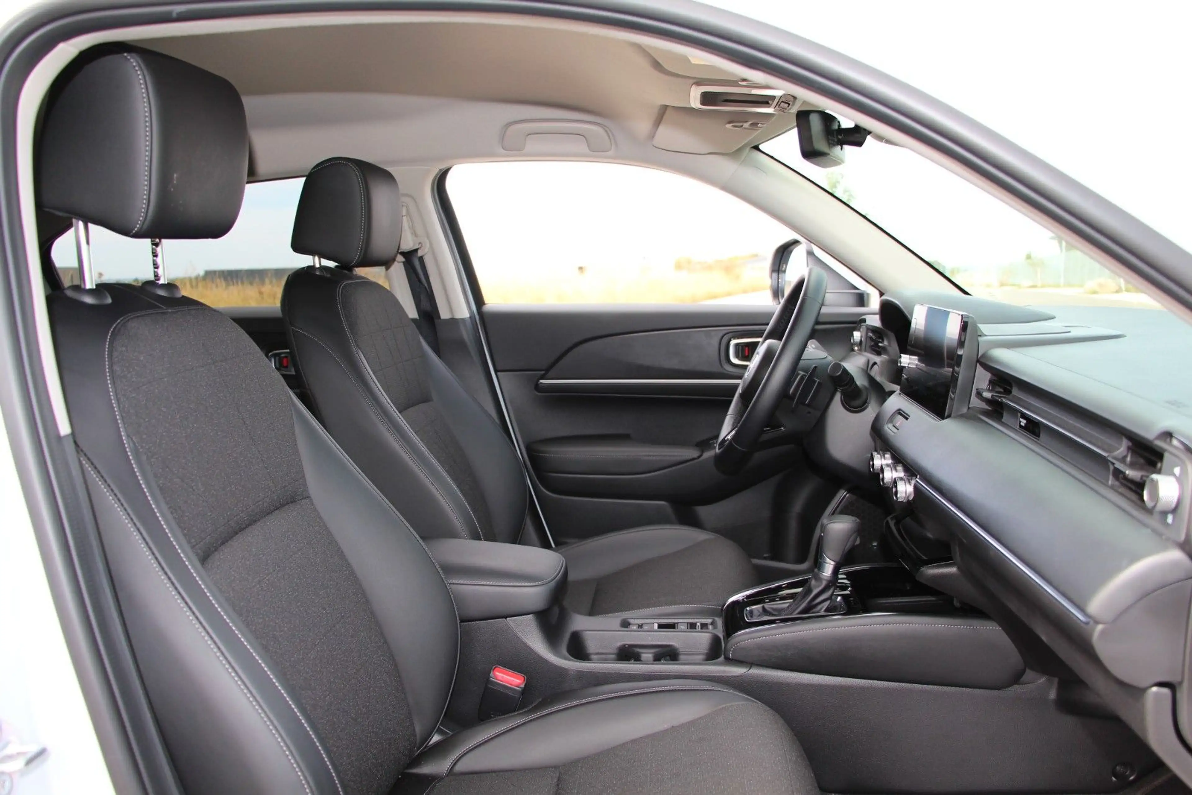 Honda HR-V 1.5 HYBRID LED*TEILLEIDER*360*ACC ADVANCE — photo 8