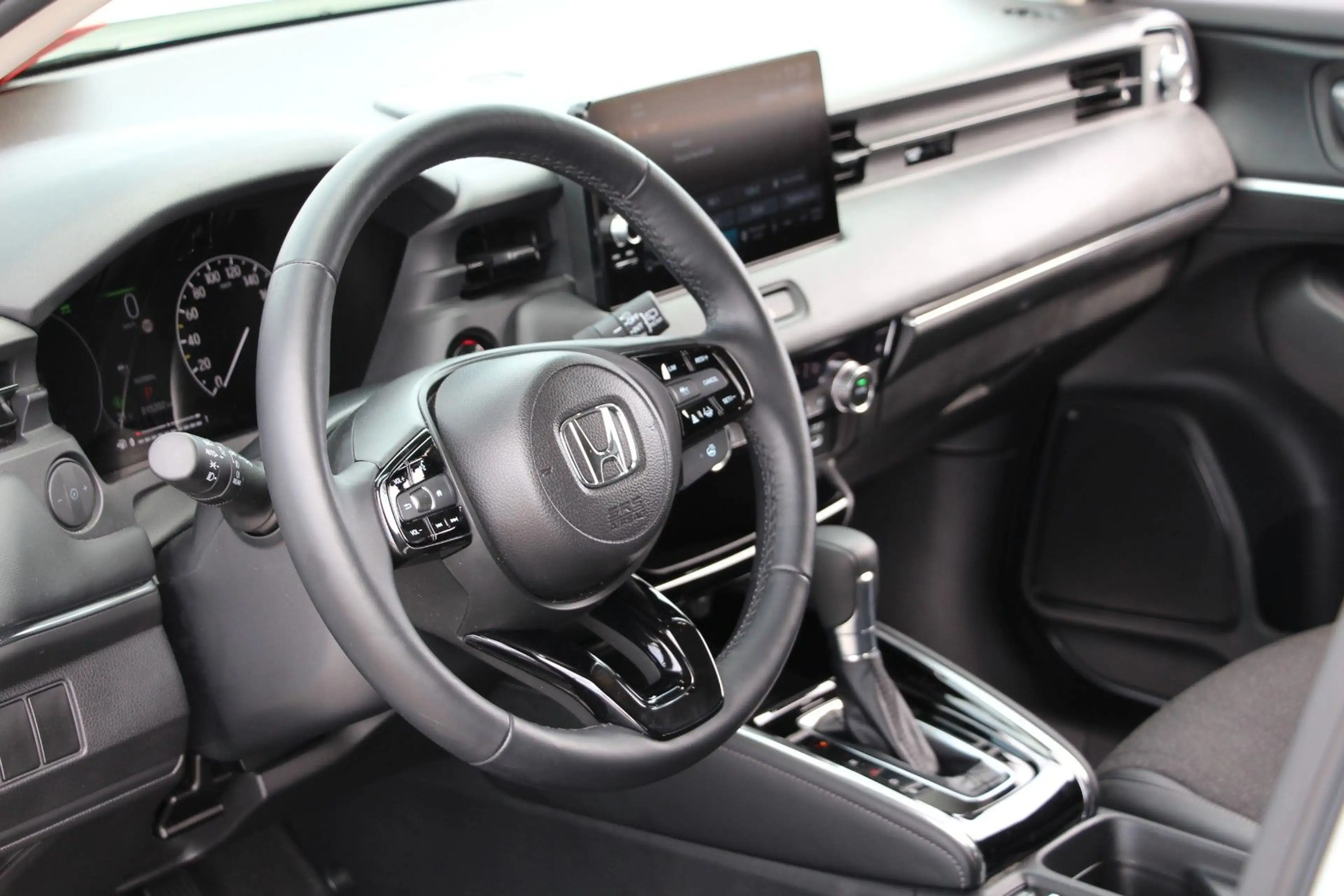 Honda HR-V 1.5 HYBRID LED*TEILLEIDER*360*ACC ADVANCE — photo 10