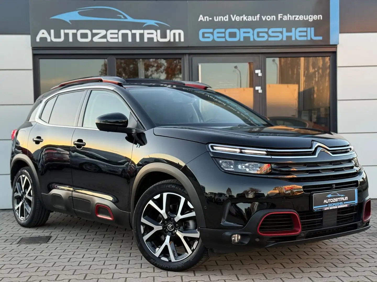 Citroen C5 Aircross C5Aircross ShinePack/Pano/Kamera/LED/AHK/ACC/1-H Schwarz - 1