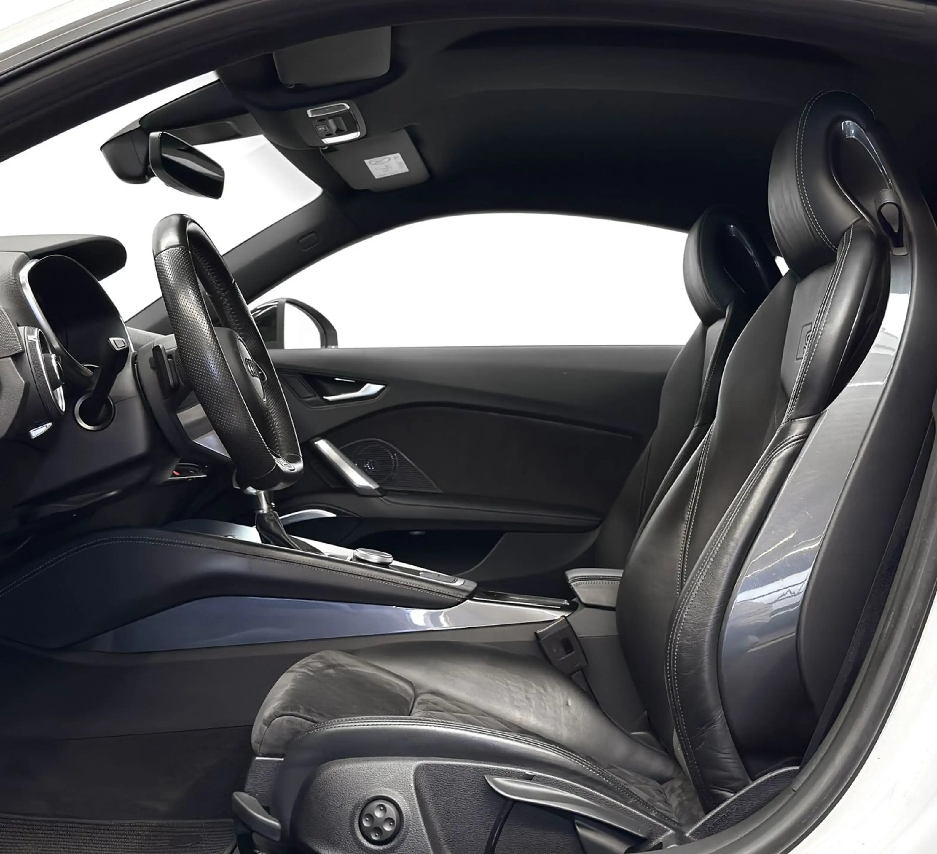Audi TT q. S-Line Competition*B&O*Key-Go*Navi*20"*LED — photo 13
