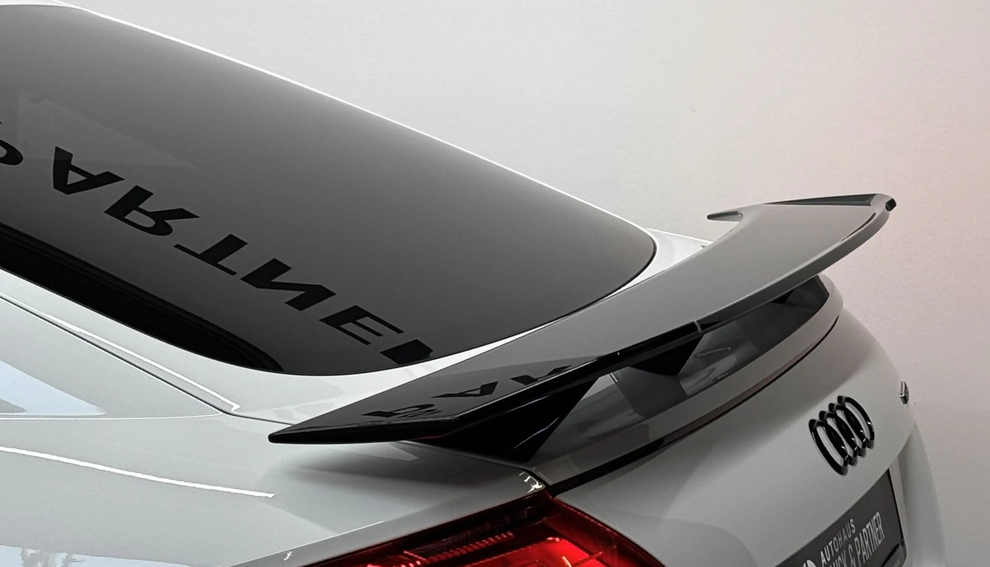 Audi TT q. S-Line Competition*B&O*Key-Go*Navi*20"*LED — photo 11