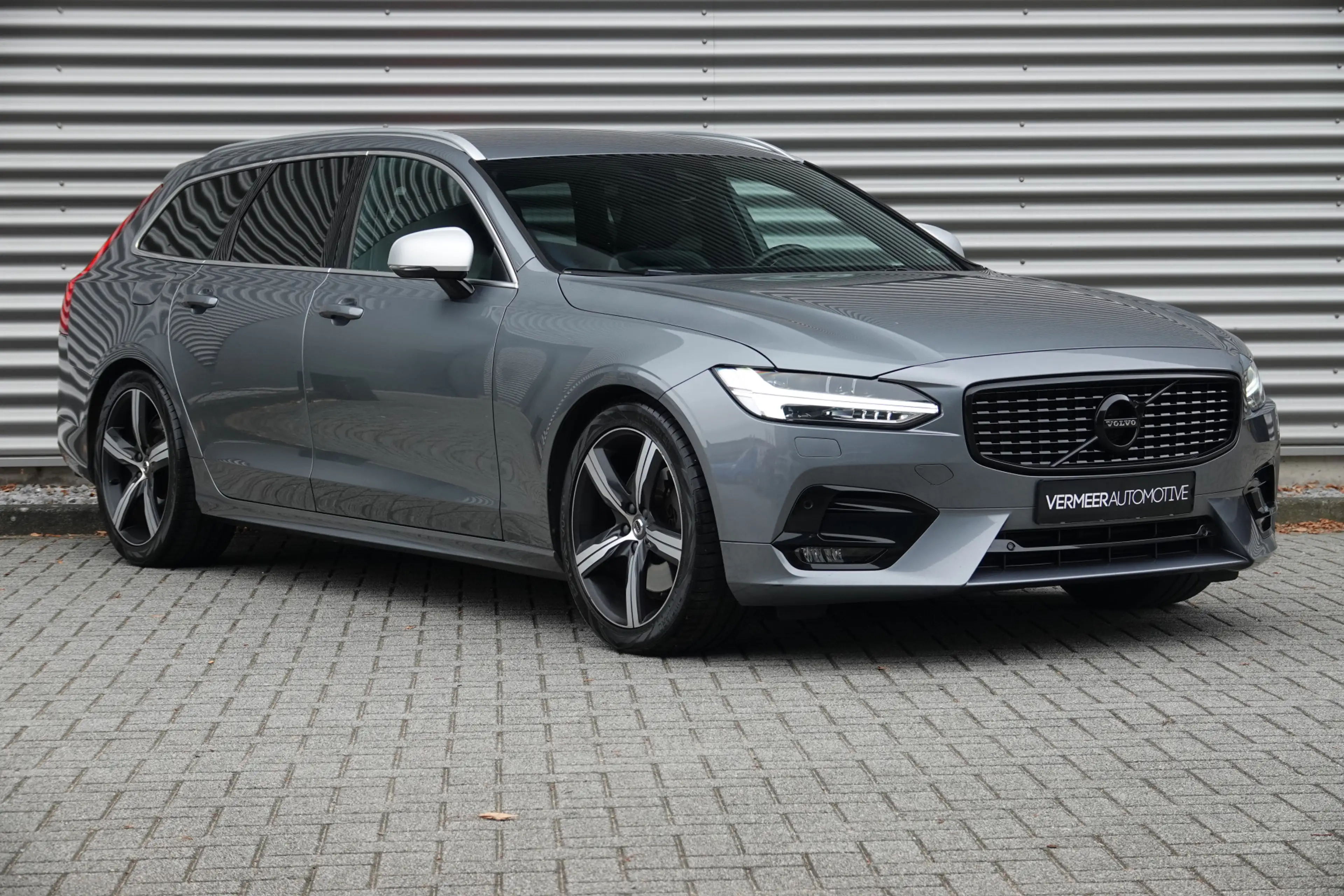 Volvo V90 2.0 T4 R-Design | Harman/Kardon | ACC | Stoel/stuu — photo 3