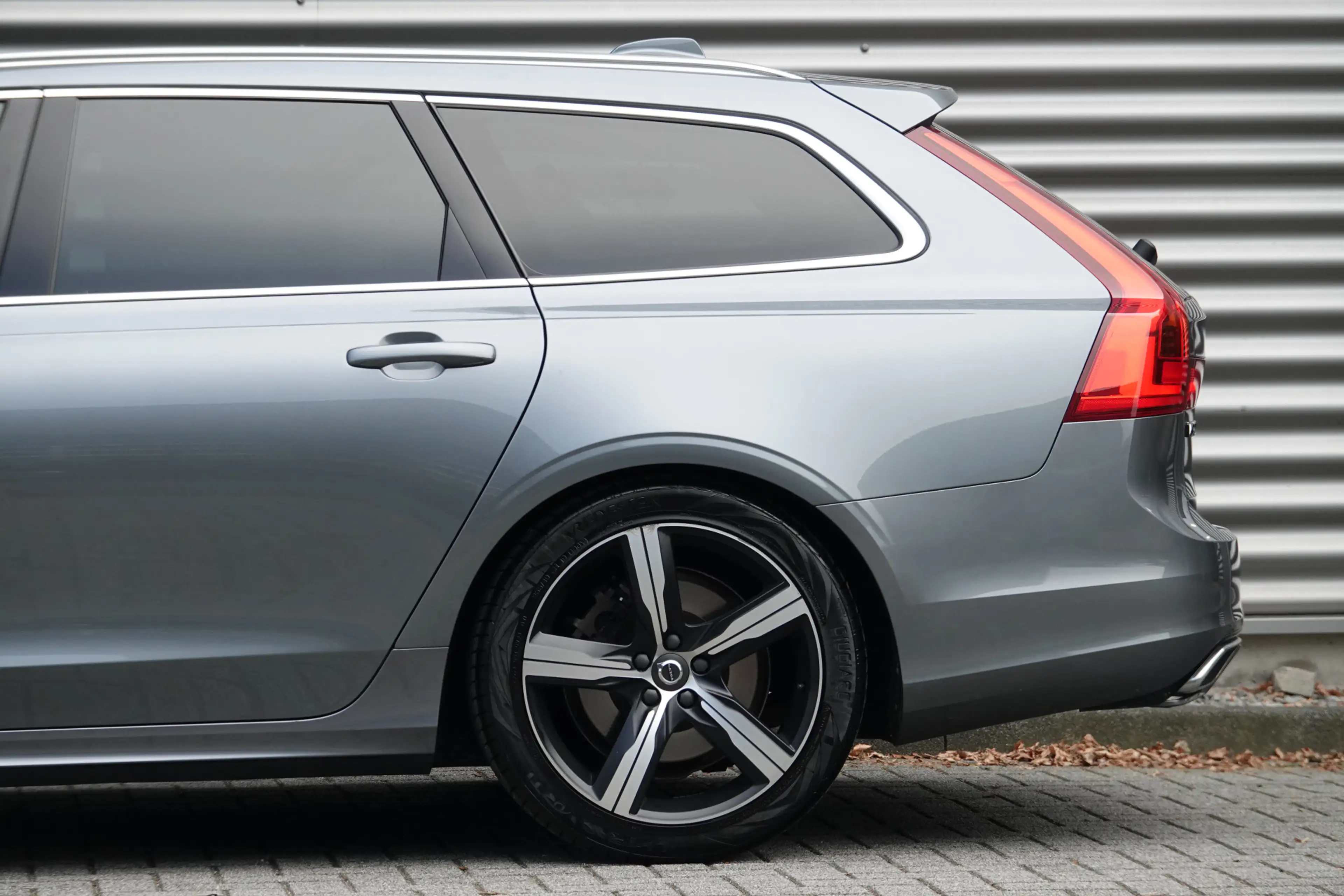 Volvo V90 2.0 T4 R-Design | Harman/Kardon | ACC | Stoel/stuu — photo 10