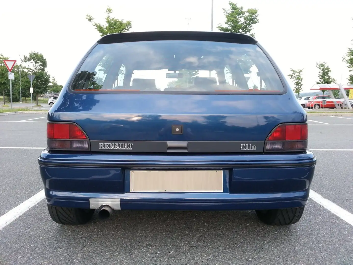 Renault Clio 3p 1.8 16v Cuoio cat. Blauw - 2