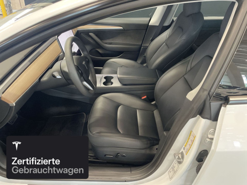 Tesla Model 3 Rear-Wheel Drive — photo 10