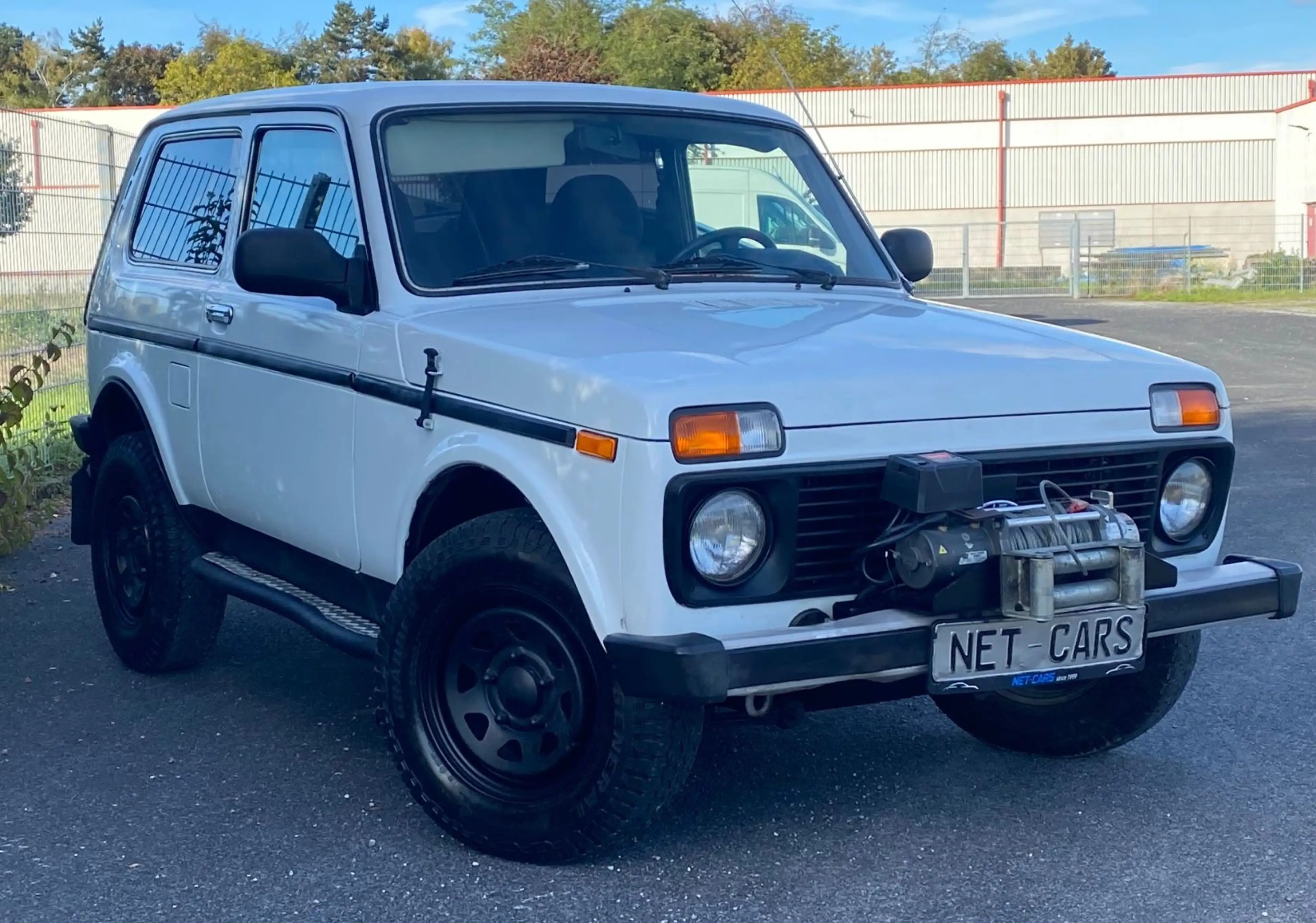 Lada Niva 1.7i 4x4 OFF-Road*Tüv NEU*SEILWINDE*AHK — photo 6