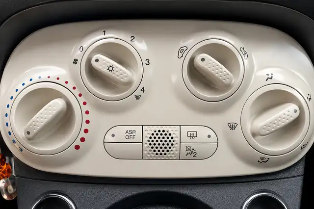 Fiat 500 view 13