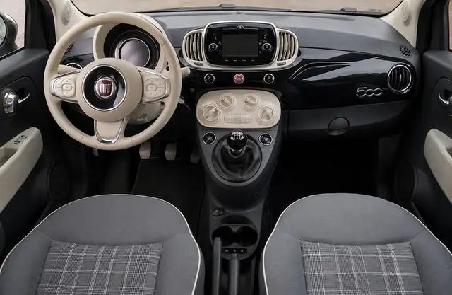 Fiat 500 view 11