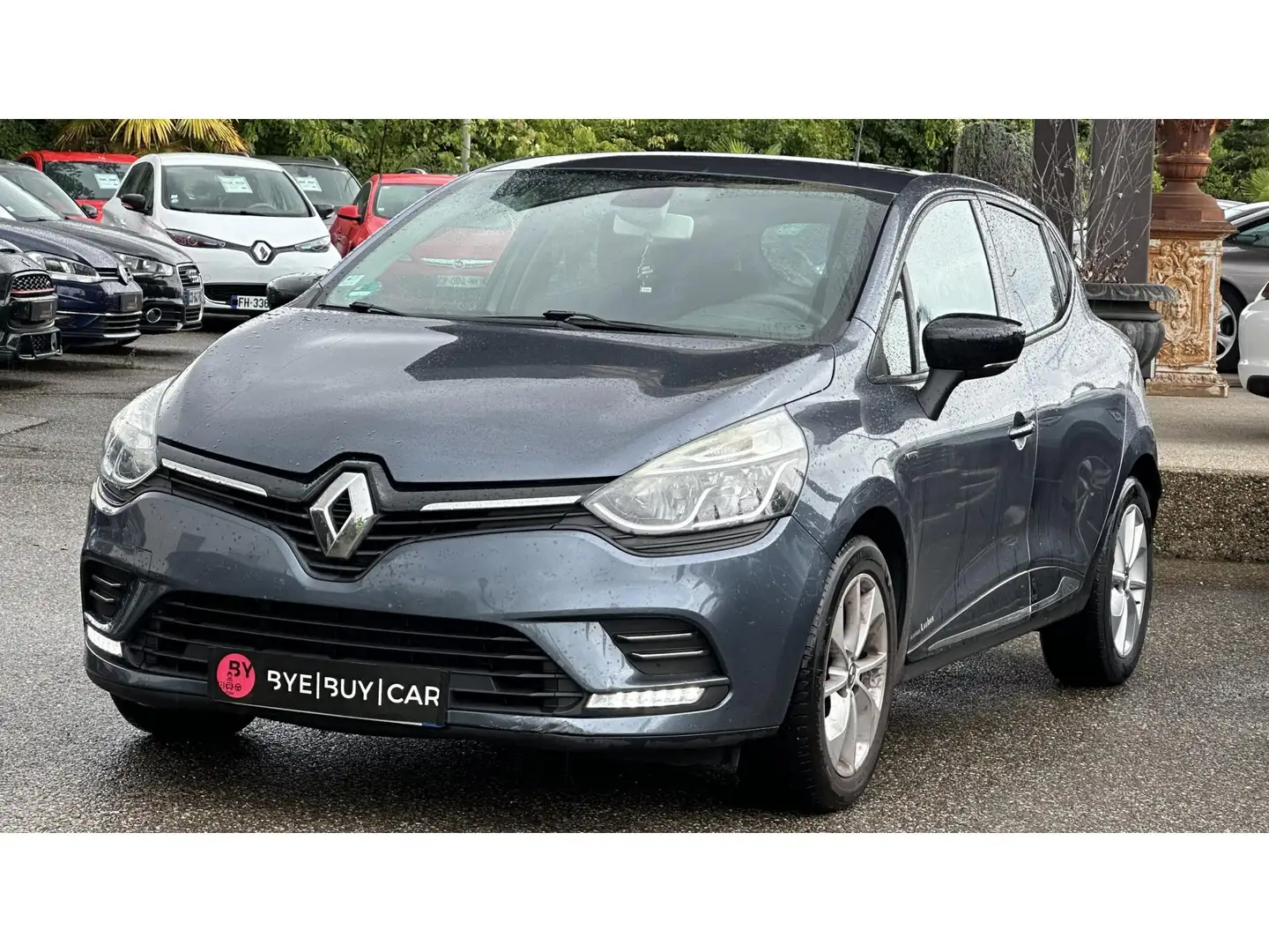 Renault Clio Clio 0.9 TCe - 90  IV BERLINE Limited PHASE 2 Gris - 1