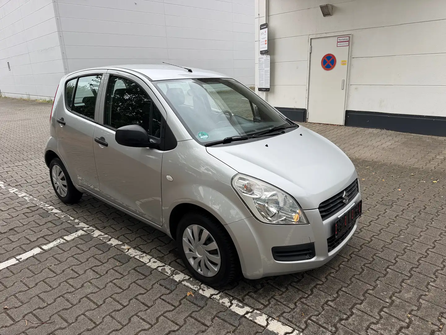 Suzuki Splash Basic Grau - 2