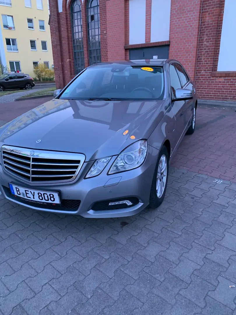 Mercedes-Benz E 250 E 250 CGI BlueEfficiency (212.047) Gri - 1