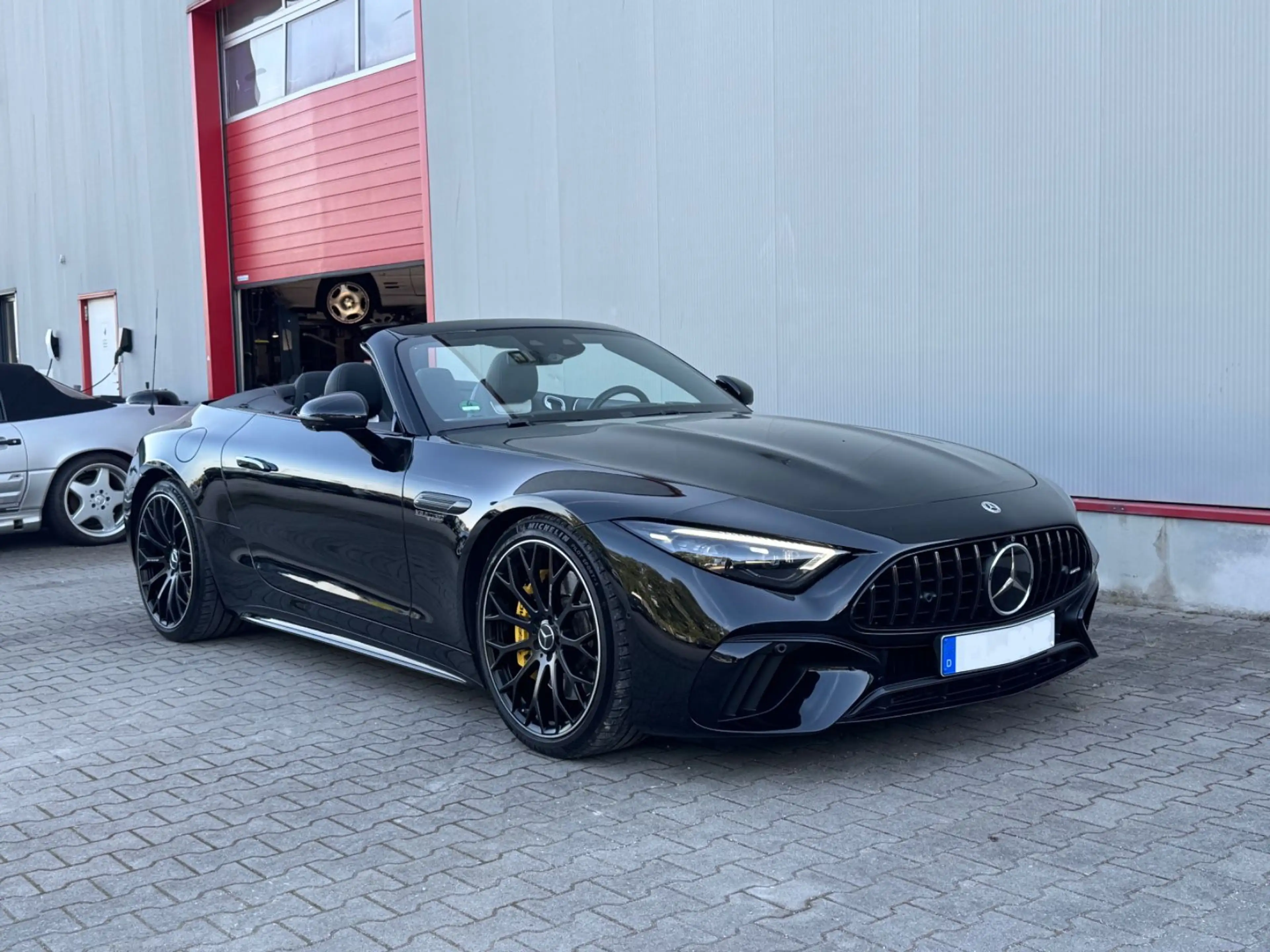 Mercedes-Benz SL 63 AMG 4MATIC+ Night Paket II — photo 6