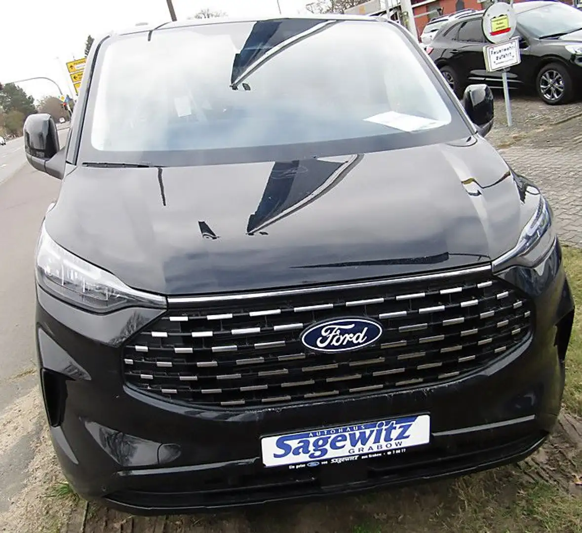 Ford Tourneo Custom 2.0 EcoBlue Bus 320 L2 Titanium Noir - 2