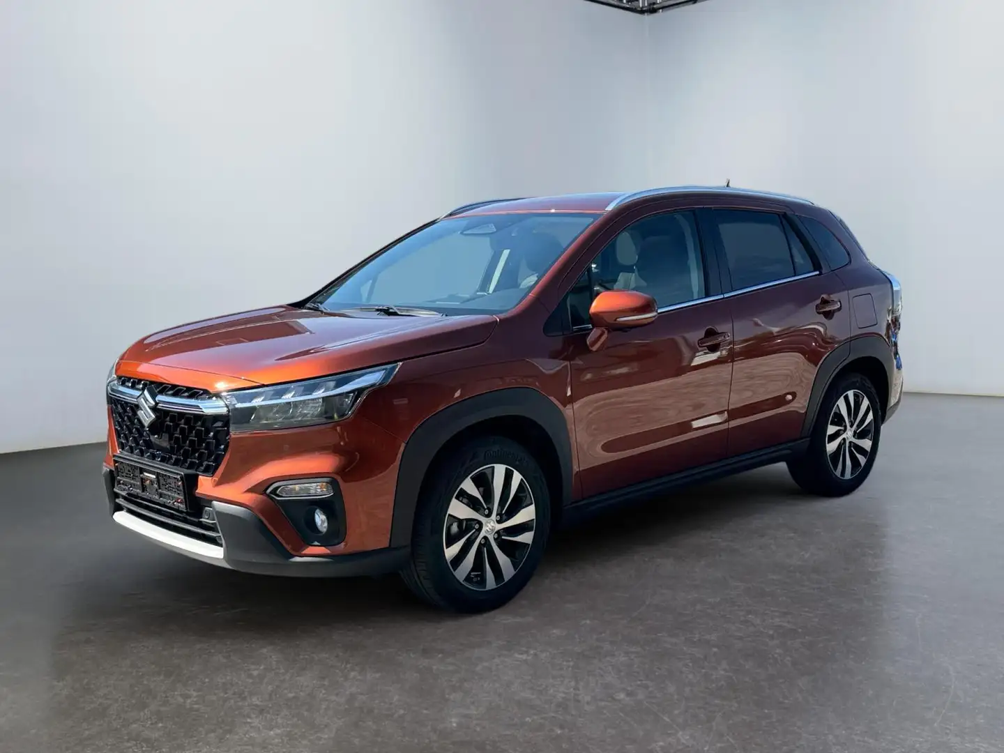 Suzuki S-Cross Comfort+ 4WD 2Zoklim Navi 360° PDC LED SHZ NSW ... Braun - 2