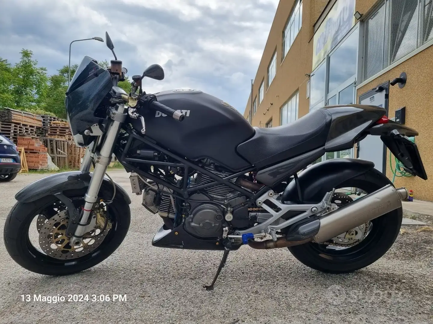 Ducati Monster 900 900 ie Noir - 1