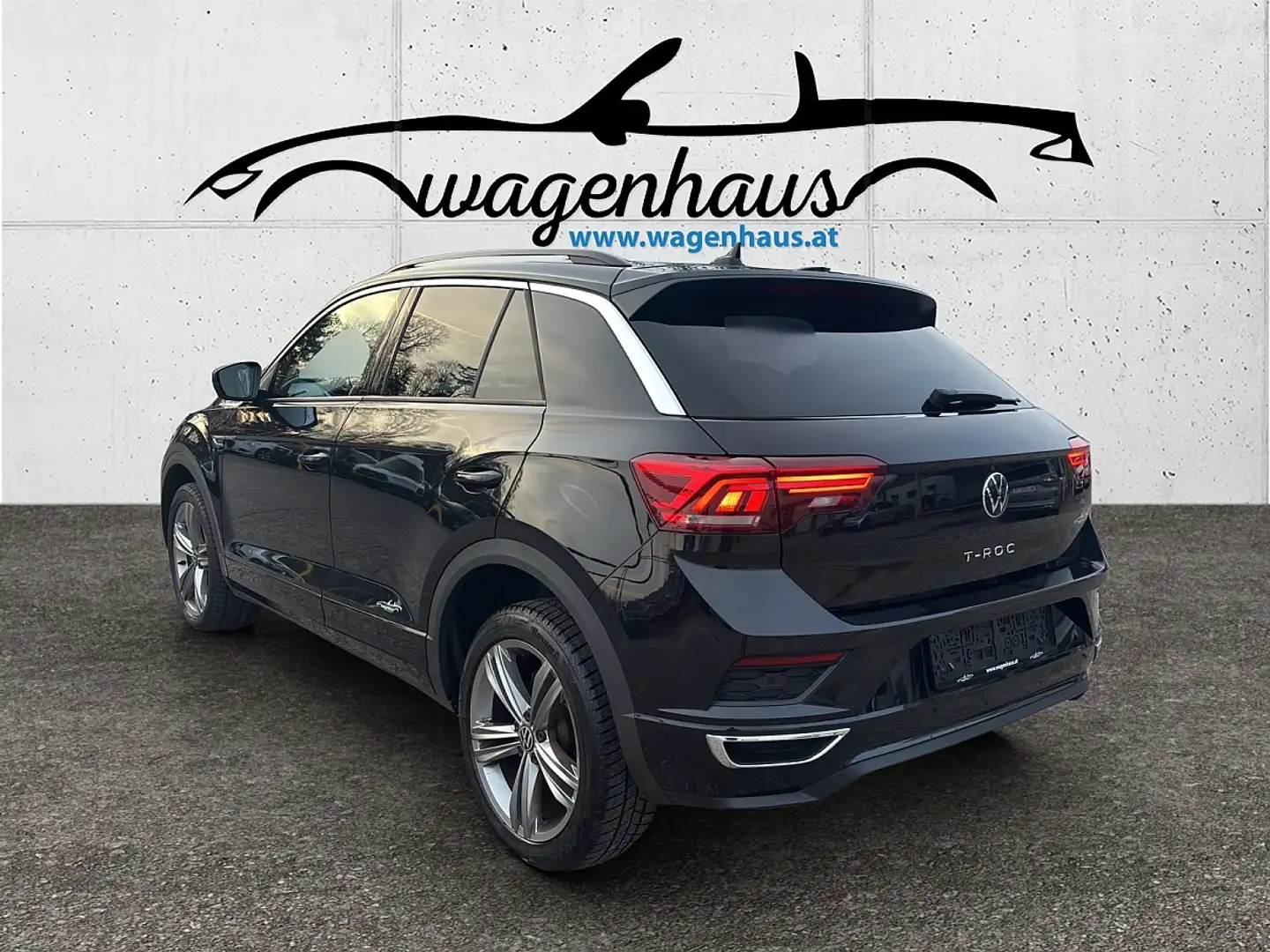 Volkswagen T-Roc 1,0 TSI Design R-Line, ACC, Spurw., Keyless, Ka... Schwarz - 2