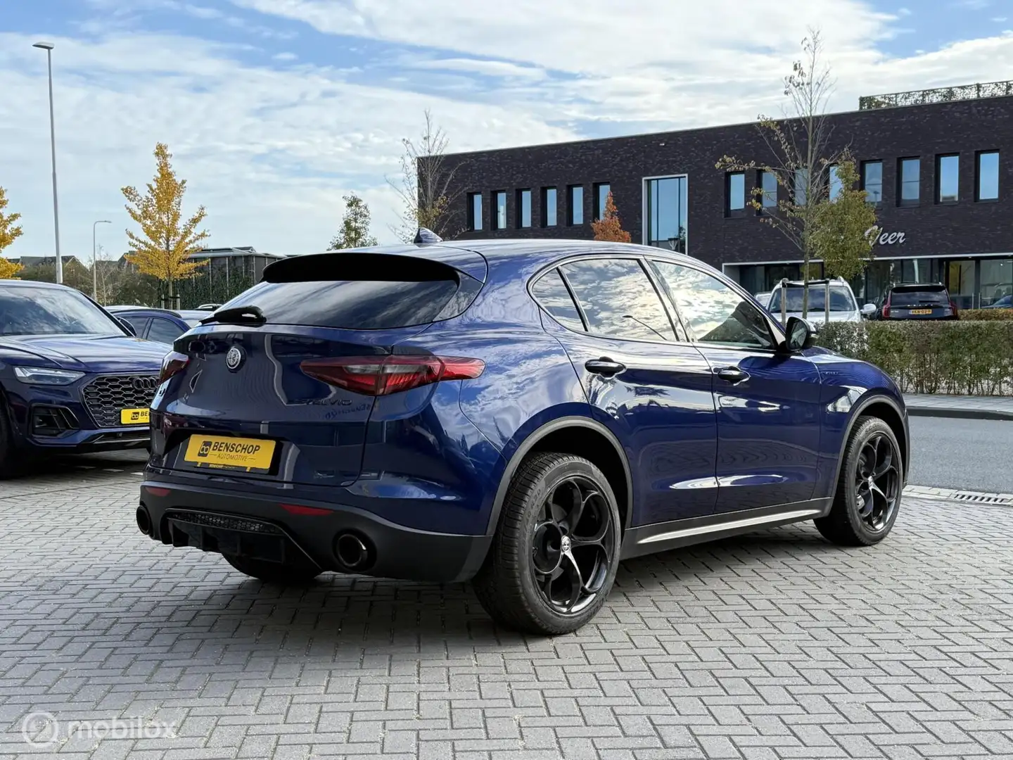 Alfa Romeo Stelvio 2.0 T AWD Super Sportstoelen Leer Navi Camera 20 i Blauw - 2
