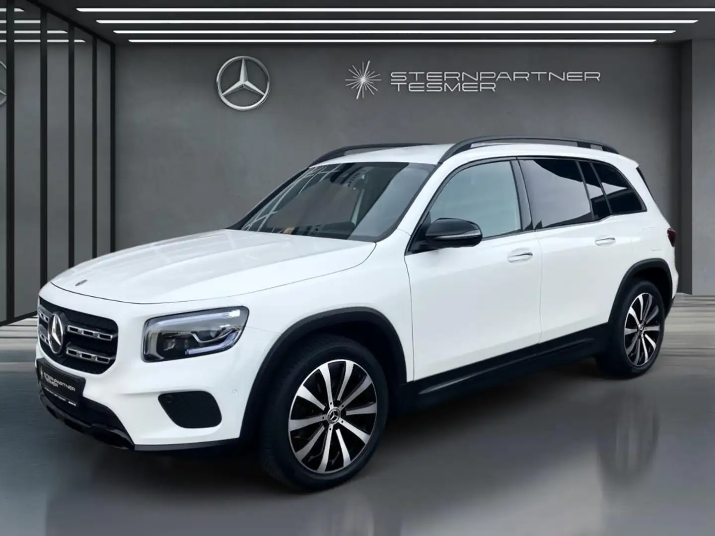 Mercedes-Benz GLB 200 d Night AHK Kamera MultiLED eHeck Ambi Blanc - 1