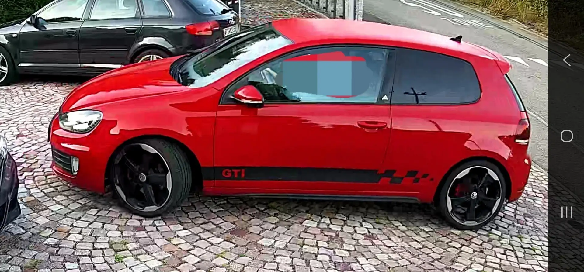 Volkswagen Golf GTI 2.0 Adidas Edition Rot - 2