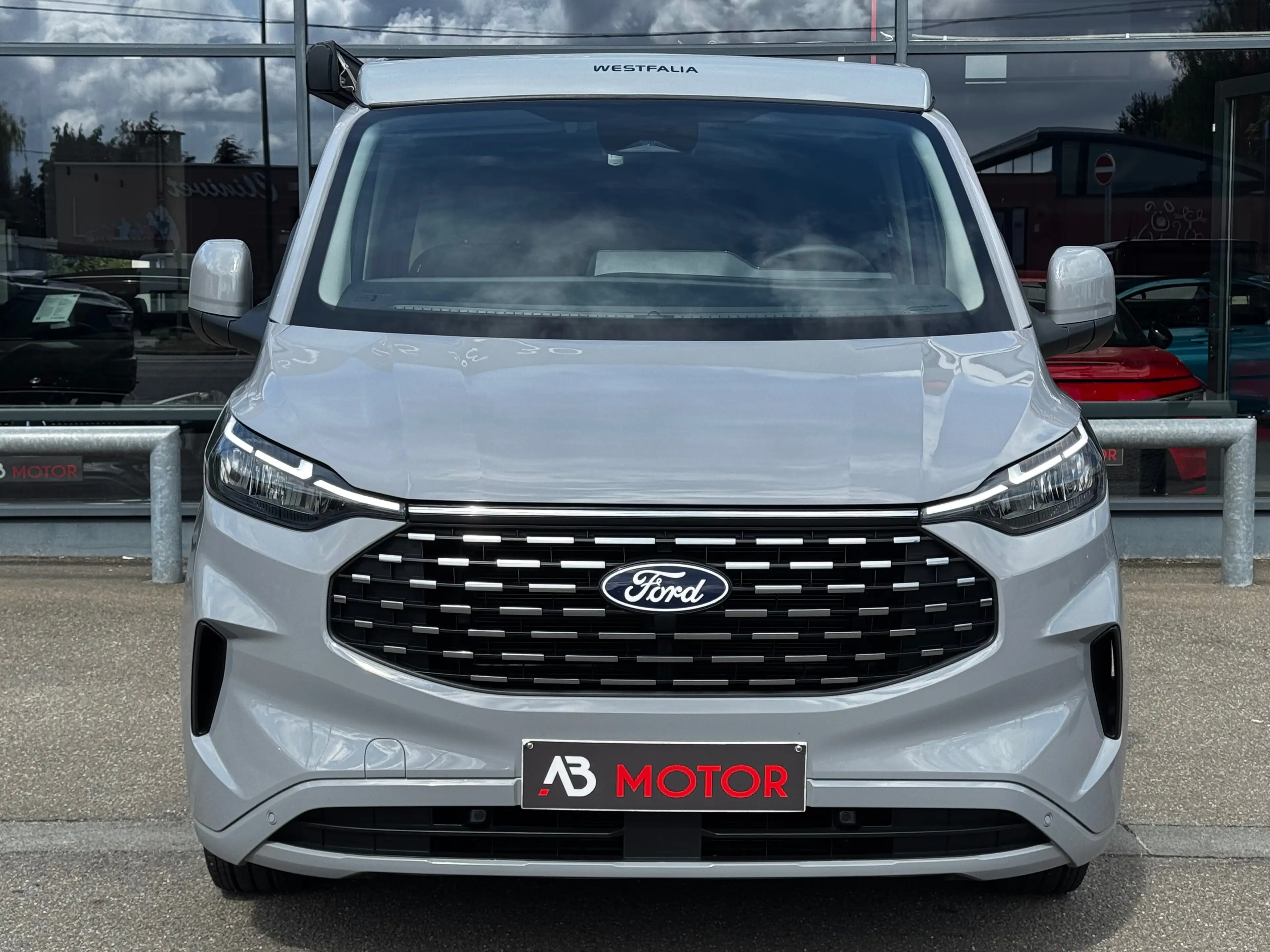 Ford Nugget 2.0 TDCI 170CV CAMPER 320S WESTFALIA BOITE AUTOMATIQUE 5 PLACES 1ER PROPRIETAIRE — photo 6