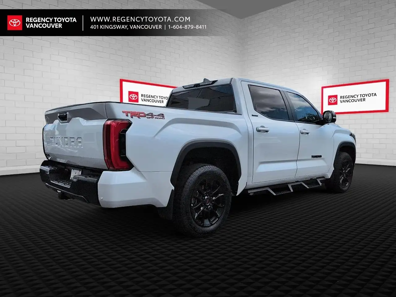 Toyota Tundra снимка Toyota Tundra