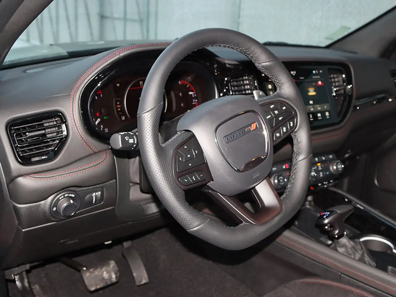 Dodge Durango снимка Dodge Durango