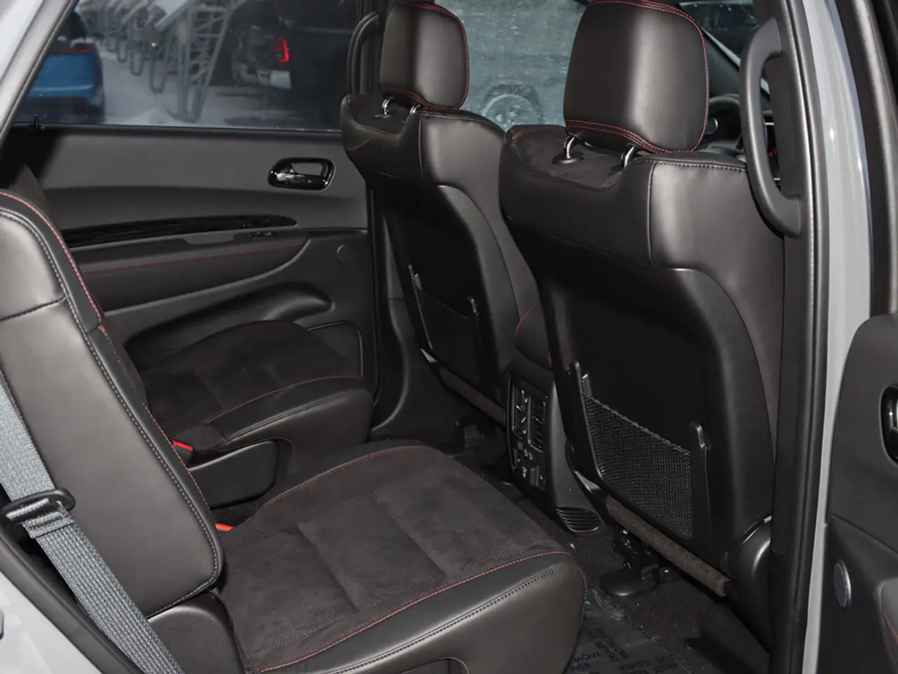 Dodge Durango снимка Dodge Durango