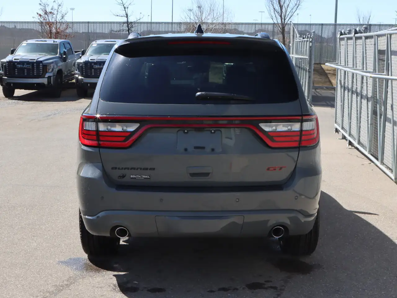 Dodge Durango снимка Dodge Durango