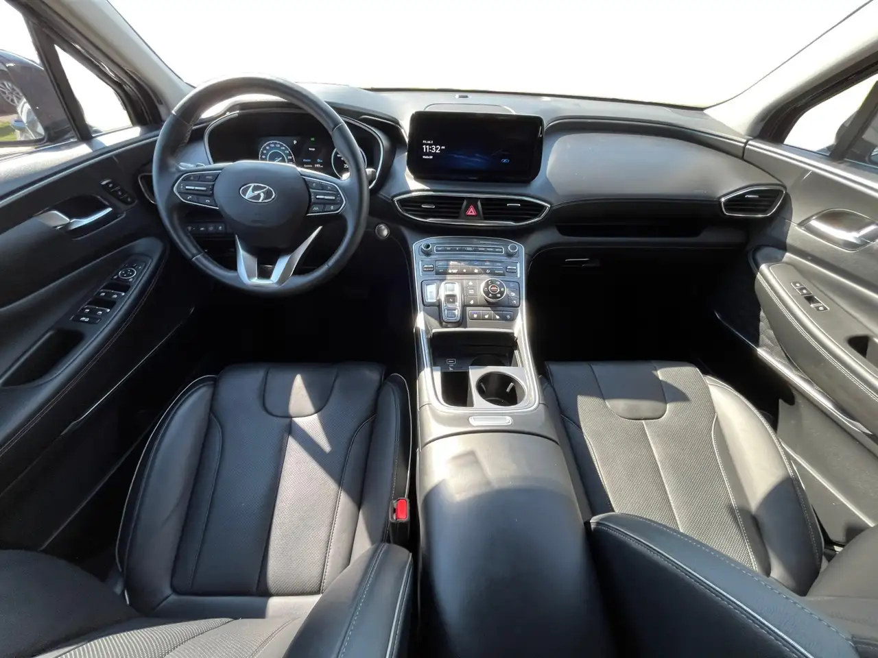 Hyundai SANTA FE снимка Hyundai SANTA FE