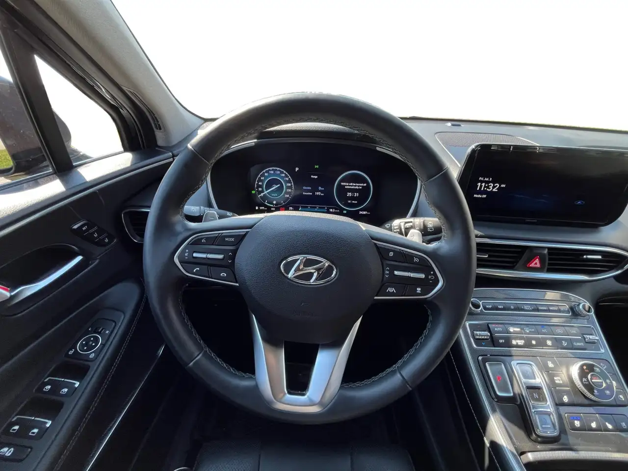 Hyundai SANTA FE снимка Hyundai SANTA FE