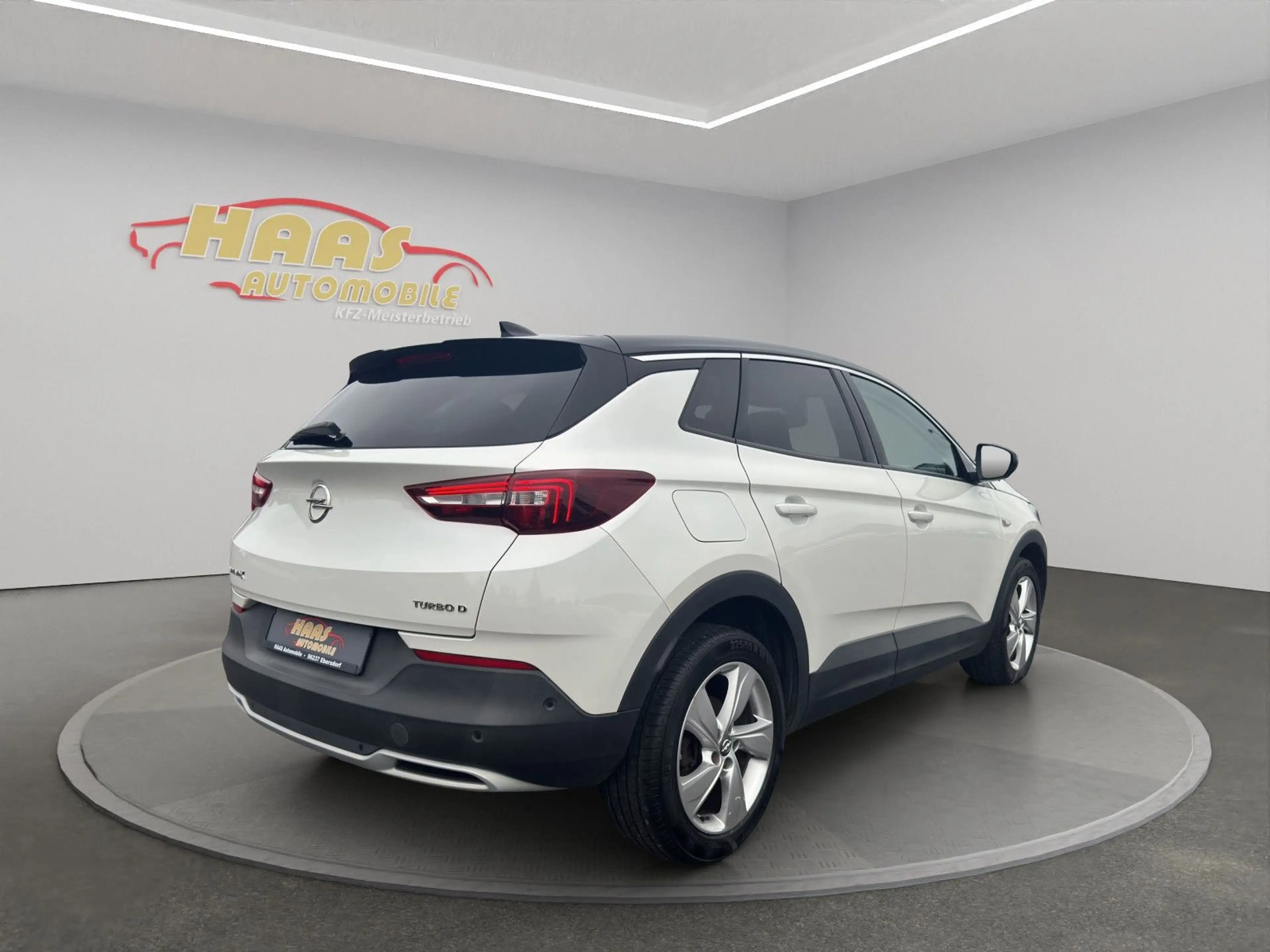 Opel Grandland X Grandland Innovation *LED*Leder*Kamera*Tempomat* — photo 5