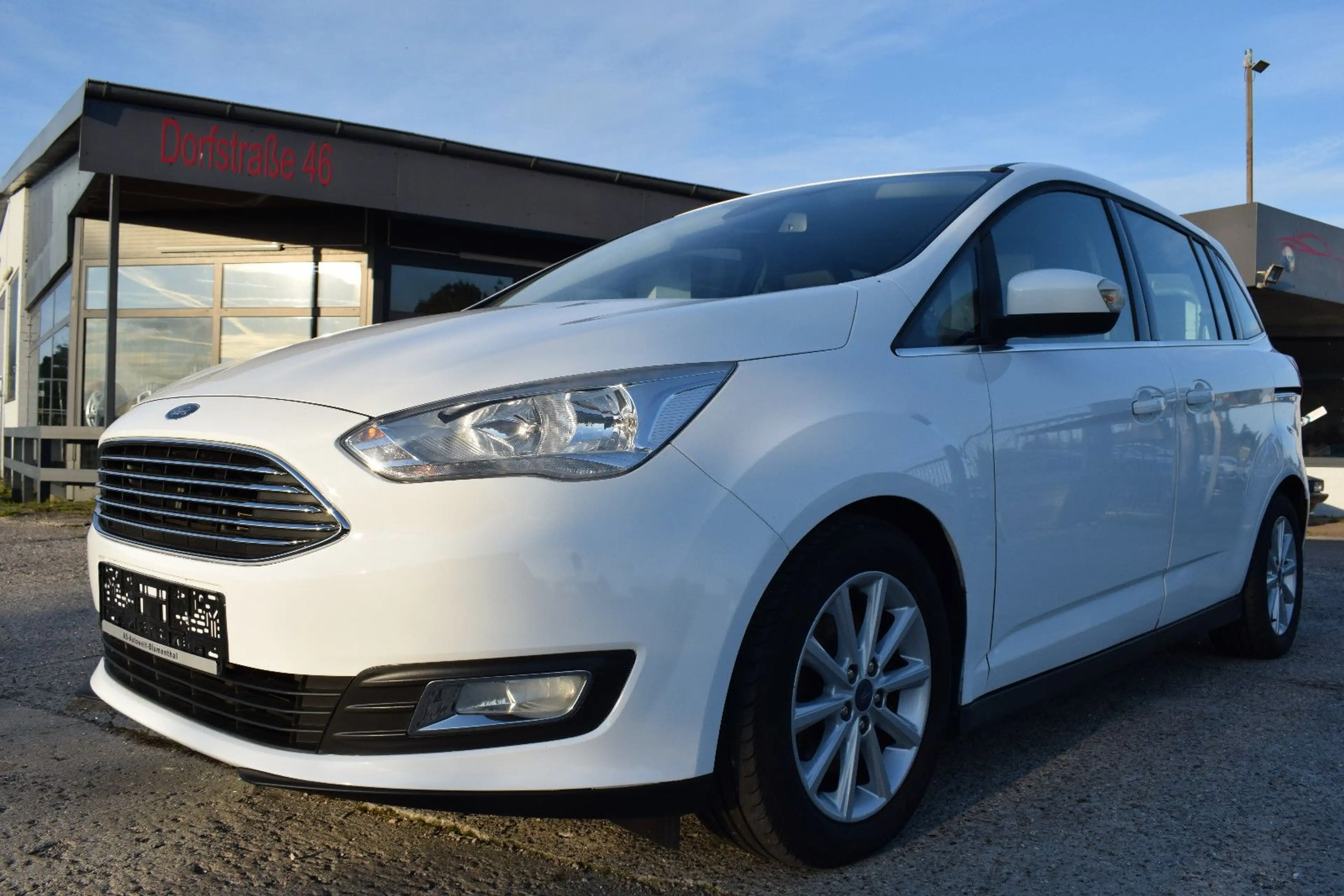 Ford Grand C-Max Grand C-MAX Titanium ZAHNRIMEMN NEU — photo 7