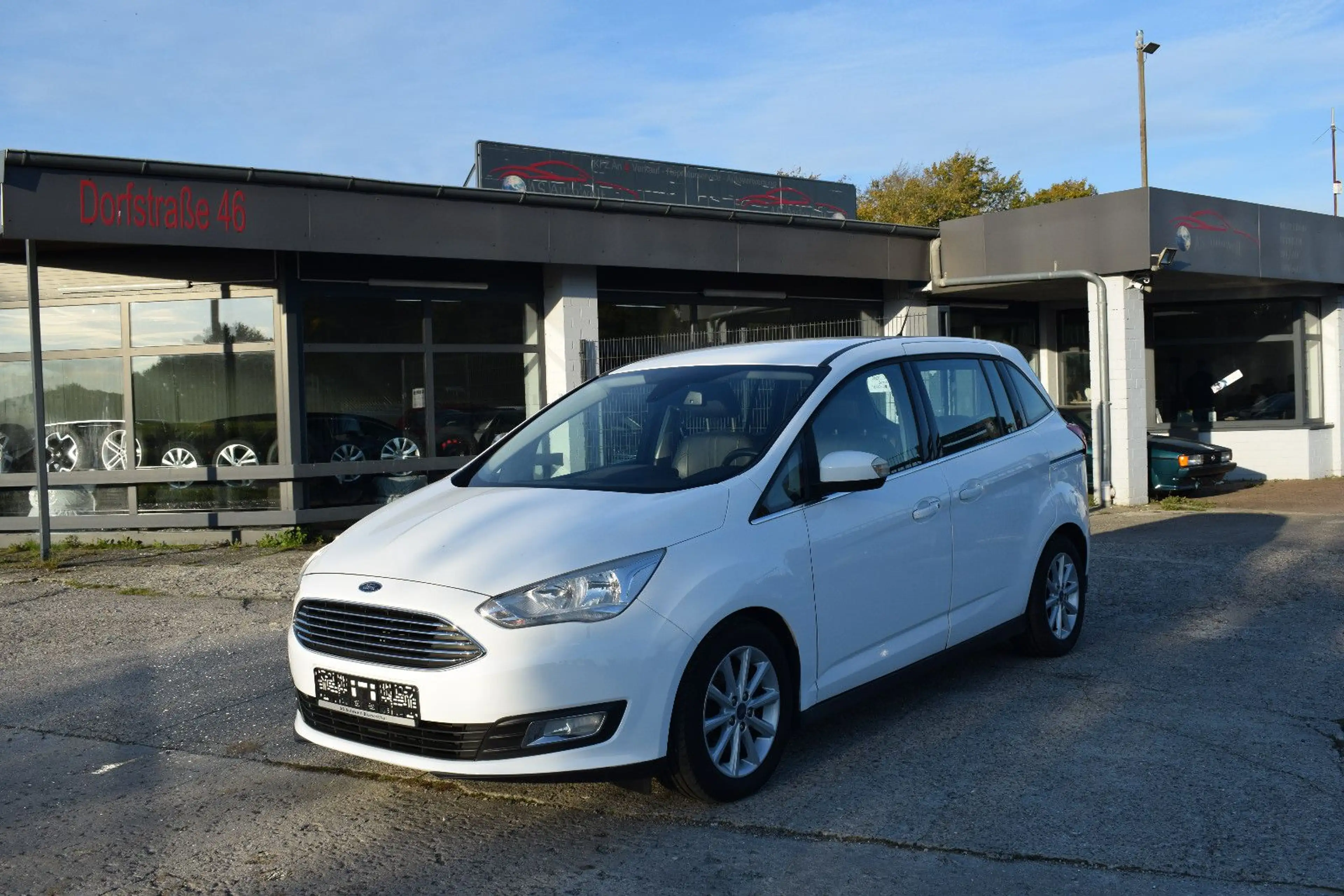 Ford Grand C-Max Grand C-MAX Titanium ZAHNRIMEMN NEU — photo 2
